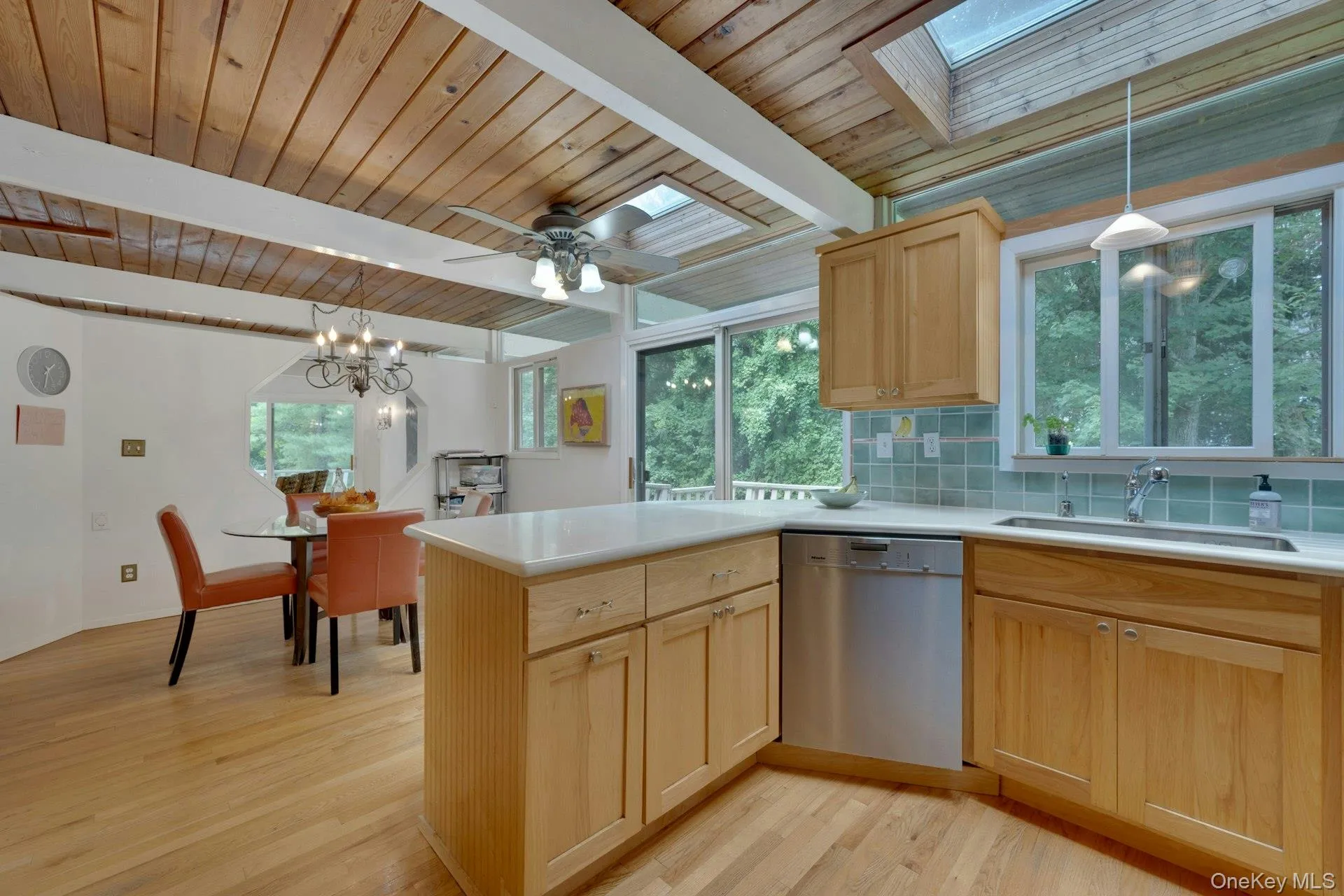107 Holly Place, Ossining, NY, 5 Bedrooms Bedrooms, 11 Rooms Rooms,3 BathroomsBathrooms,Residential Lease,For Rent,Holly,0,1030666 107 Holly Place, Ossining, NY, 5 Bedrooms Bedrooms, 11 Rooms Rooms,3 BathroomsBathrooms,Residential Lease,For Rent,Holly,0,1030666