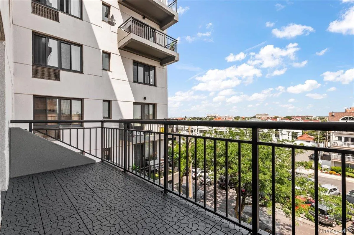 100 Broadway, Long Beach, NY, 2 Bedrooms Bedrooms, 4 Rooms Rooms,2 BathroomsBathrooms,Residential,For Rent,Broadway,0,1030669 100 Broadway, Long Beach, NY, 2 Bedrooms Bedrooms, 4 Rooms Rooms,2 BathroomsBathrooms,Residential,For Rent,Broadway,0,1030669