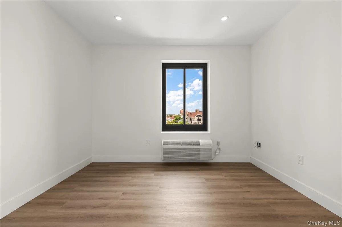 100 Broadway, Long Beach, NY, 2 Bedrooms Bedrooms, 4 Rooms Rooms,2 BathroomsBathrooms,Residential,For Rent,Broadway,0,1030669 100 Broadway, Long Beach, NY, 2 Bedrooms Bedrooms, 4 Rooms Rooms,2 BathroomsBathrooms,Residential,For Rent,Broadway,0,1030669