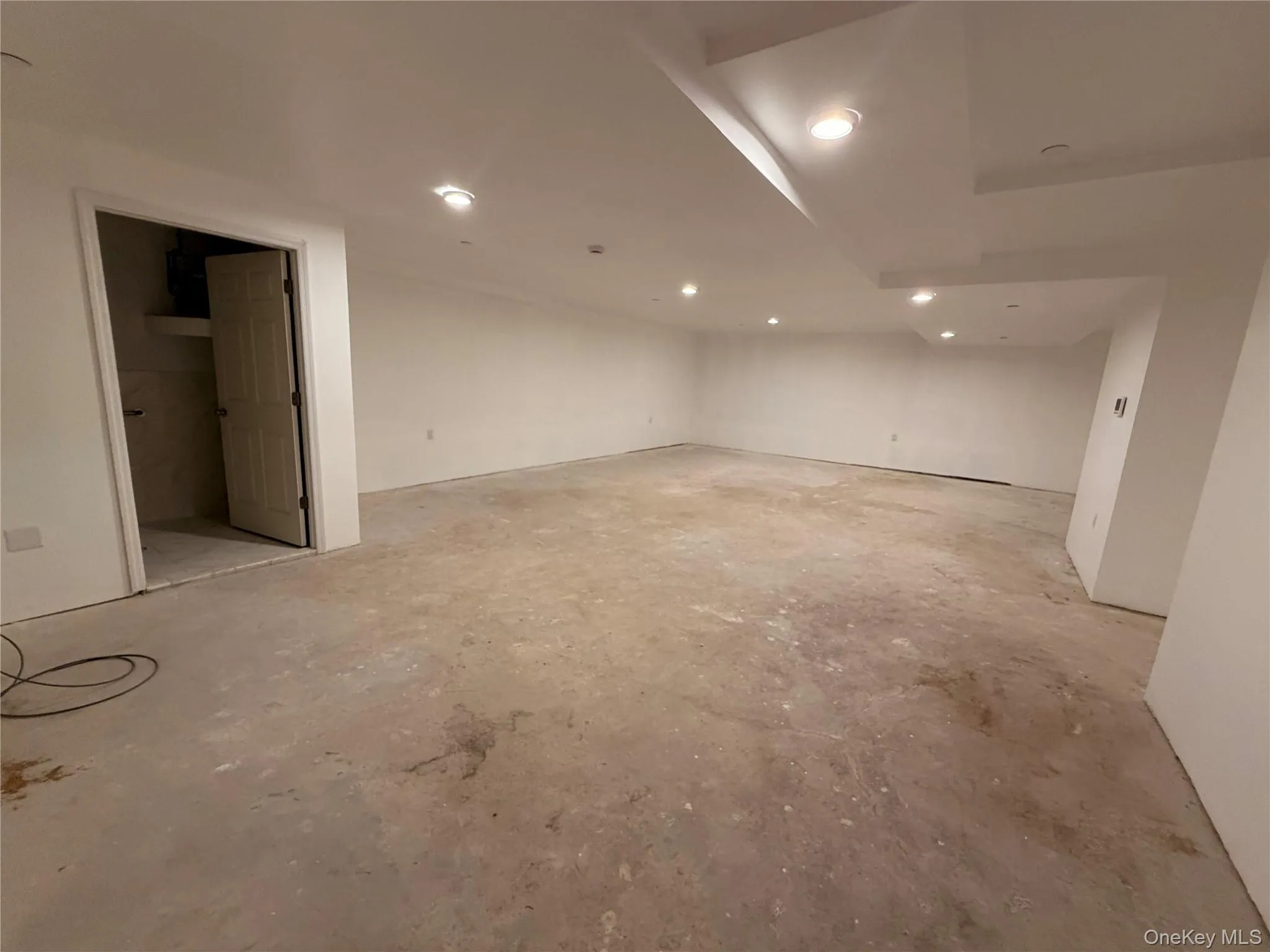8713 Homelawn Street, New York, NY, ,Commercial Lease,For Rent,Homelawn,0,1030673 8713 Homelawn Street, New York, NY, ,Commercial Lease,For Rent,Homelawn,0,1030673