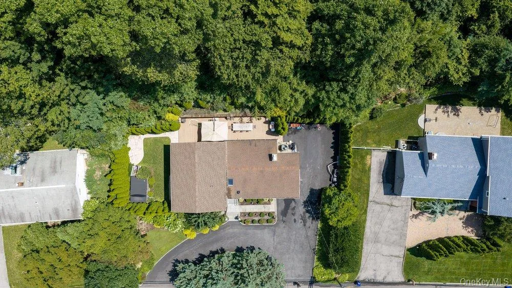 457 Pinebrook Boulevard, New Rochelle, NY, 4 Bedrooms Bedrooms, 8 Rooms Rooms,3 BathroomsBathrooms,Residential,For Rent,Pinebrook,0,1030675 457 Pinebrook Boulevard, New Rochelle, NY, 4 Bedrooms Bedrooms, 8 Rooms Rooms,3 BathroomsBathrooms,Residential,For Rent,Pinebrook,0,1030675
