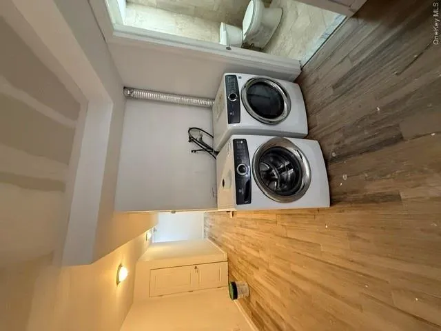 6140 173rd Street, New York, NY, 2 Bedrooms Bedrooms, 6 Rooms Rooms,2 BathroomsBathrooms,Residential Lease,For Rent,173rd,0,1030677 6140 173rd Street, New York, NY, 2 Bedrooms Bedrooms, 6 Rooms Rooms,2 BathroomsBathrooms,Residential Lease,For Rent,173rd,0,1030677