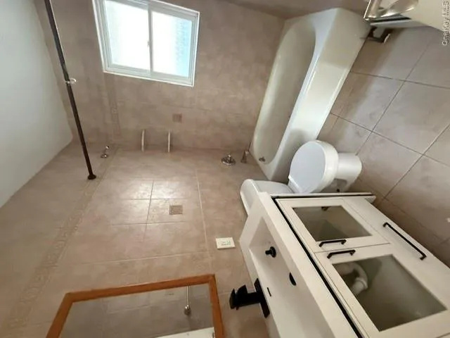 6140 173rd Street, New York, NY, 2 Bedrooms Bedrooms, 6 Rooms Rooms,2 BathroomsBathrooms,Residential Lease,For Rent,173rd,0,1030677 6140 173rd Street, New York, NY, 2 Bedrooms Bedrooms, 6 Rooms Rooms,2 BathroomsBathrooms,Residential Lease,For Rent,173rd,0,1030677