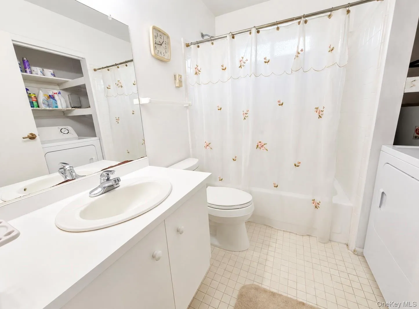 545 Stratford Lane, Brookhaven, NY, 2 Bedrooms Bedrooms, 5 Rooms Rooms,2 BathroomsBathrooms,Residential,For Rent,Stratford,0,1030687 545 Stratford Lane, Brookhaven, NY, 2 Bedrooms Bedrooms, 5 Rooms Rooms,2 BathroomsBathrooms,Residential,For Rent,Stratford,0,1030687