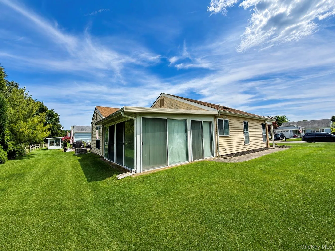 545 Stratford Lane, Brookhaven, NY, 2 Bedrooms Bedrooms, 5 Rooms Rooms,2 BathroomsBathrooms,Residential,For Rent,Stratford,0,1030687 545 Stratford Lane, Brookhaven, NY, 2 Bedrooms Bedrooms, 5 Rooms Rooms,2 BathroomsBathrooms,Residential,For Rent,Stratford,0,1030687