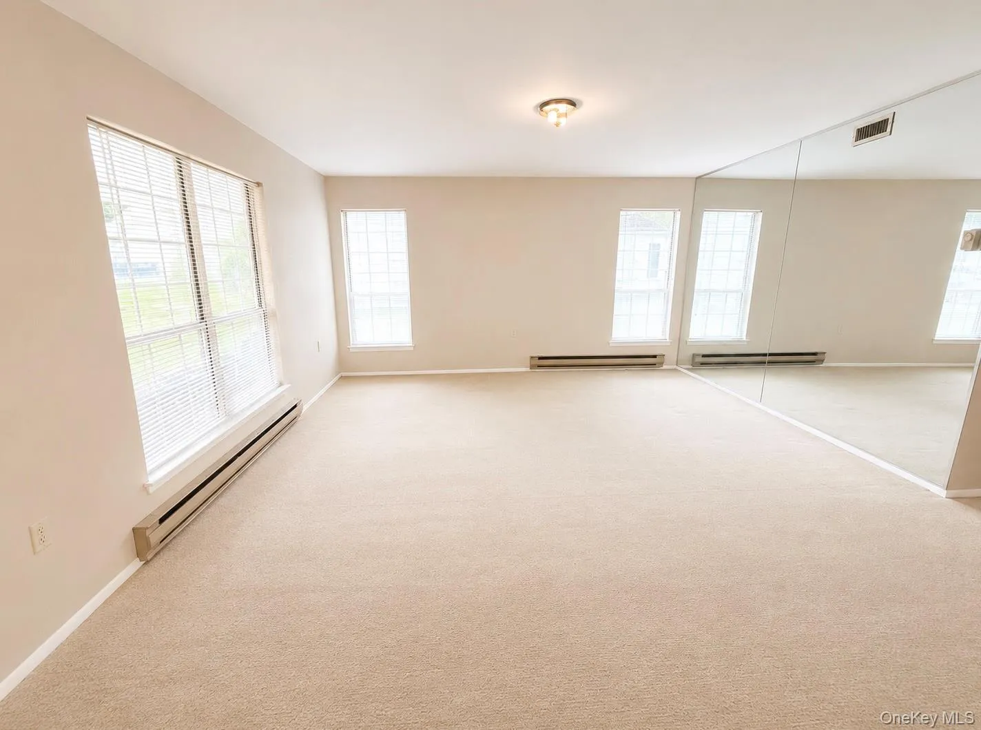 545 Stratford Lane, Brookhaven, NY, 2 Bedrooms Bedrooms, 5 Rooms Rooms,2 BathroomsBathrooms,Residential,For Rent,Stratford,0,1030687 545 Stratford Lane, Brookhaven, NY, 2 Bedrooms Bedrooms, 5 Rooms Rooms,2 BathroomsBathrooms,Residential,For Rent,Stratford,0,1030687