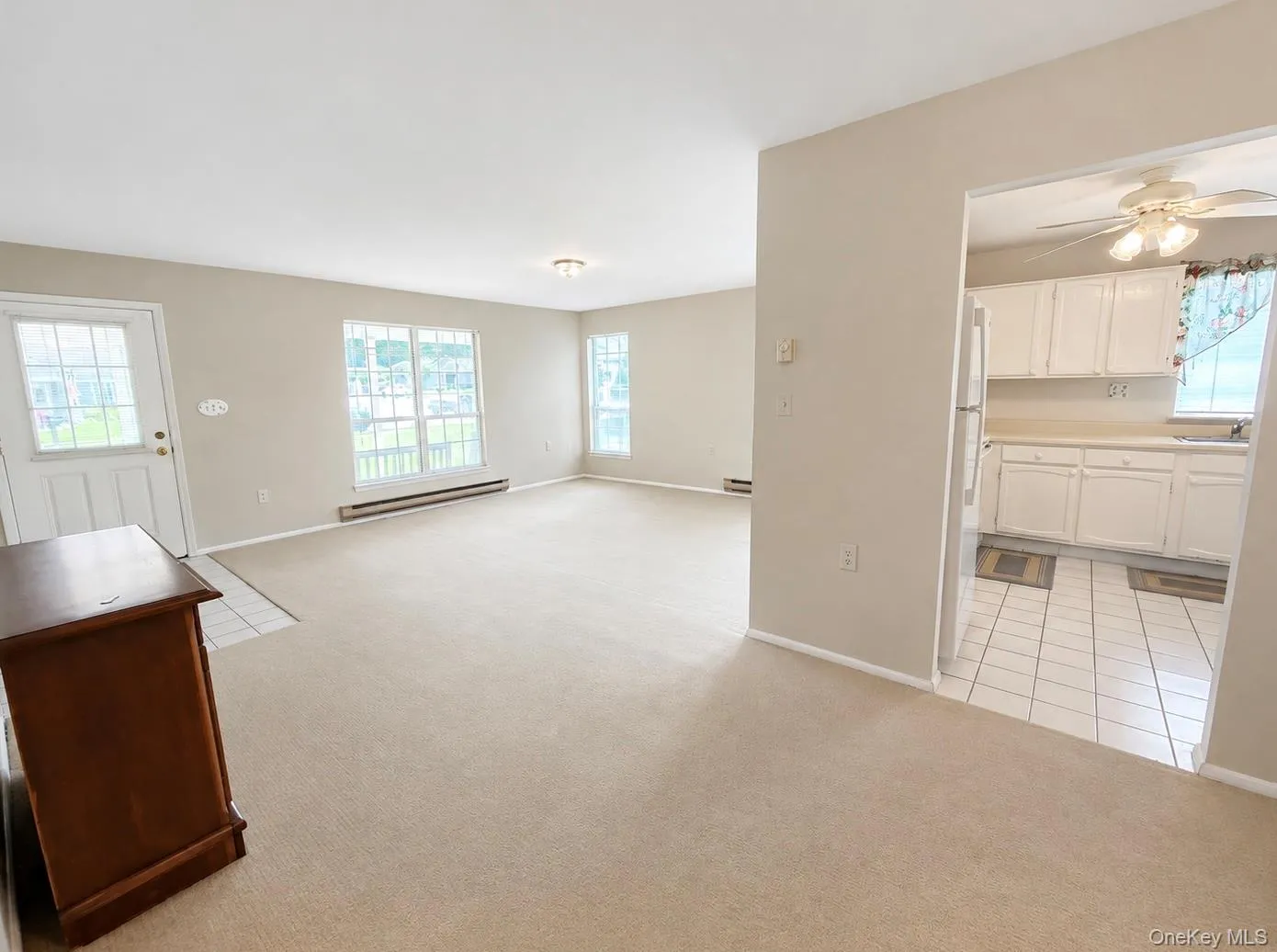 545 Stratford Lane, Brookhaven, NY, 2 Bedrooms Bedrooms, 5 Rooms Rooms,2 BathroomsBathrooms,Residential,For Rent,Stratford,0,1030687 545 Stratford Lane, Brookhaven, NY, 2 Bedrooms Bedrooms, 5 Rooms Rooms,2 BathroomsBathrooms,Residential,For Rent,Stratford,0,1030687