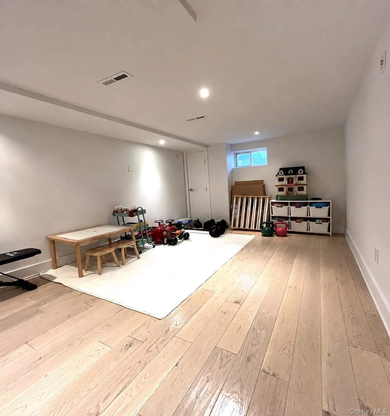 50 Eweler Avenue, Hempstead, NY, 4 Bedrooms Bedrooms, 10 Rooms Rooms,3 BathroomsBathrooms,Residential,For Rent,Eweler,0,1030697 50 Eweler Avenue, Hempstead, NY, 4 Bedrooms Bedrooms, 10 Rooms Rooms,3 BathroomsBathrooms,Residential,For Rent,Eweler,0,1030697
