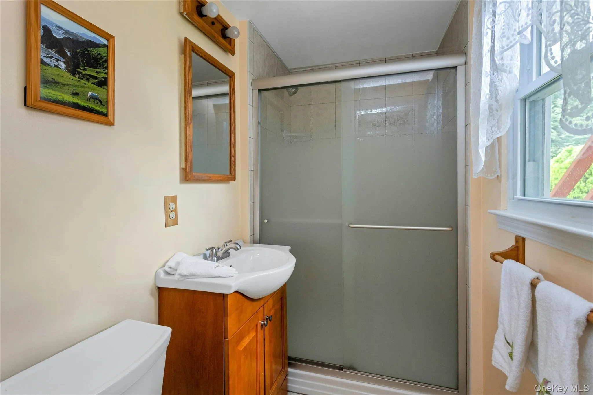 2743 Springhurst Street, Yorktown, NY, 4 Bedrooms Bedrooms, 12 Rooms Rooms,2 BathroomsBathrooms,Residential,For Rent,Springhurst,0,1030699 2743 Springhurst Street, Yorktown, NY, 4 Bedrooms Bedrooms, 12 Rooms Rooms,2 BathroomsBathrooms,Residential,For Rent,Springhurst,0,1030699