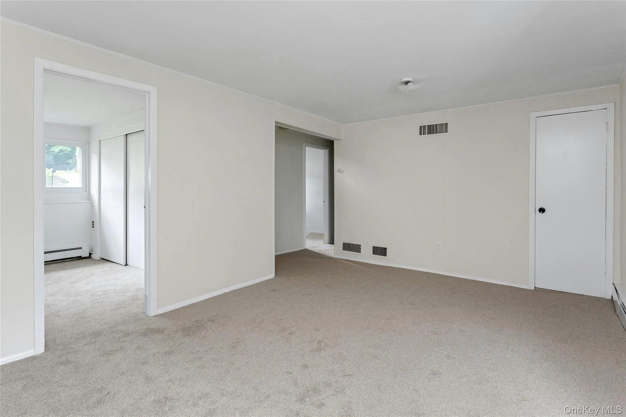 2743 Springhurst Street, Yorktown, NY, 4 Bedrooms Bedrooms, 12 Rooms Rooms,2 BathroomsBathrooms,Residential,For Rent,Springhurst,0,1030699 2743 Springhurst Street, Yorktown, NY, 4 Bedrooms Bedrooms, 12 Rooms Rooms,2 BathroomsBathrooms,Residential,For Rent,Springhurst,0,1030699