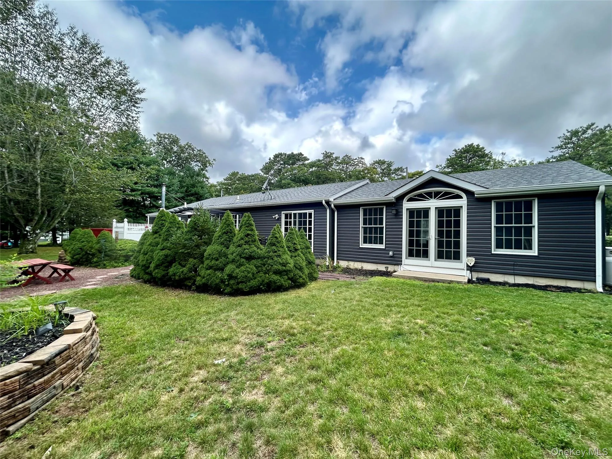 54 Madeline Road, Brookhaven, NY, 3 Bedrooms Bedrooms, 8 Rooms Rooms,1 BathroomBathrooms,Residential,For Rent,Madeline,0,1030708 54 Madeline Road, Brookhaven, NY, 3 Bedrooms Bedrooms, 8 Rooms Rooms,1 BathroomBathrooms,Residential,For Rent,Madeline,0,1030708