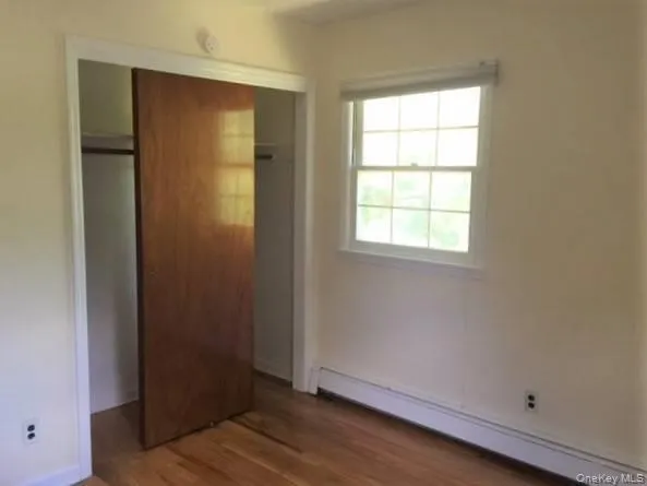 50 Soundview Road, Huntington, NY, 2 Bedrooms Bedrooms, 5 Rooms Rooms,1 BathroomBathrooms,Residential Lease,For Rent,Soundview,0,1030709 50 Soundview Road, Huntington, NY, 2 Bedrooms Bedrooms, 5 Rooms Rooms,1 BathroomBathrooms,Residential Lease,For Rent,Soundview,0,1030709