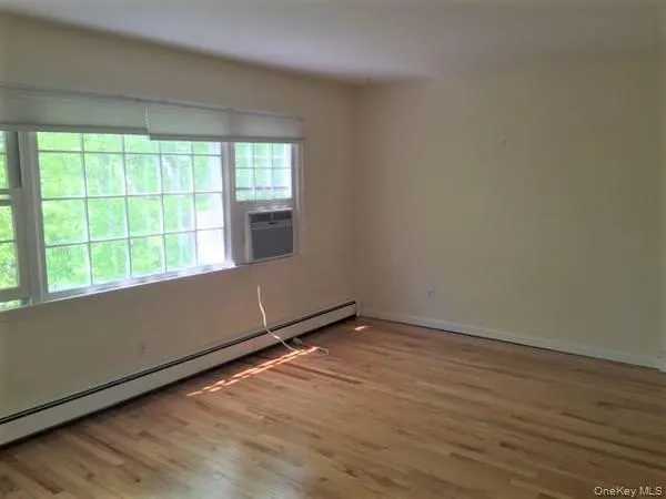 50 Soundview Road, Huntington, NY, 2 Bedrooms Bedrooms, 5 Rooms Rooms,1 BathroomBathrooms,Residential Lease,For Rent,Soundview,0,1030709 50 Soundview Road, Huntington, NY, 2 Bedrooms Bedrooms, 5 Rooms Rooms,1 BathroomBathrooms,Residential Lease,For Rent,Soundview,0,1030709