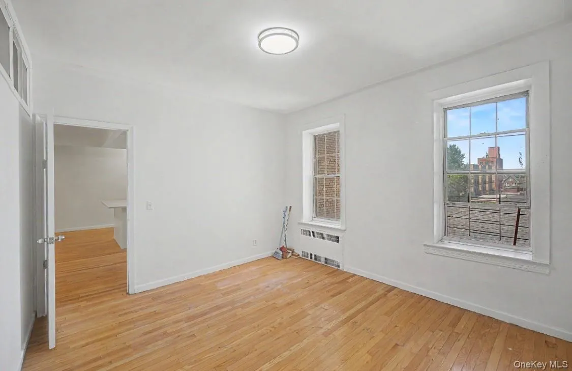 88-11 Elmhurst, New York, NY, 2 Bedrooms Bedrooms, 4 Rooms Rooms,1 BathroomBathrooms,Residential,For Rent,Elmhurst,0,1030719 88-11 Elmhurst, New York, NY, 2 Bedrooms Bedrooms, 4 Rooms Rooms,1 BathroomBathrooms,Residential,For Rent,Elmhurst,0,1030719