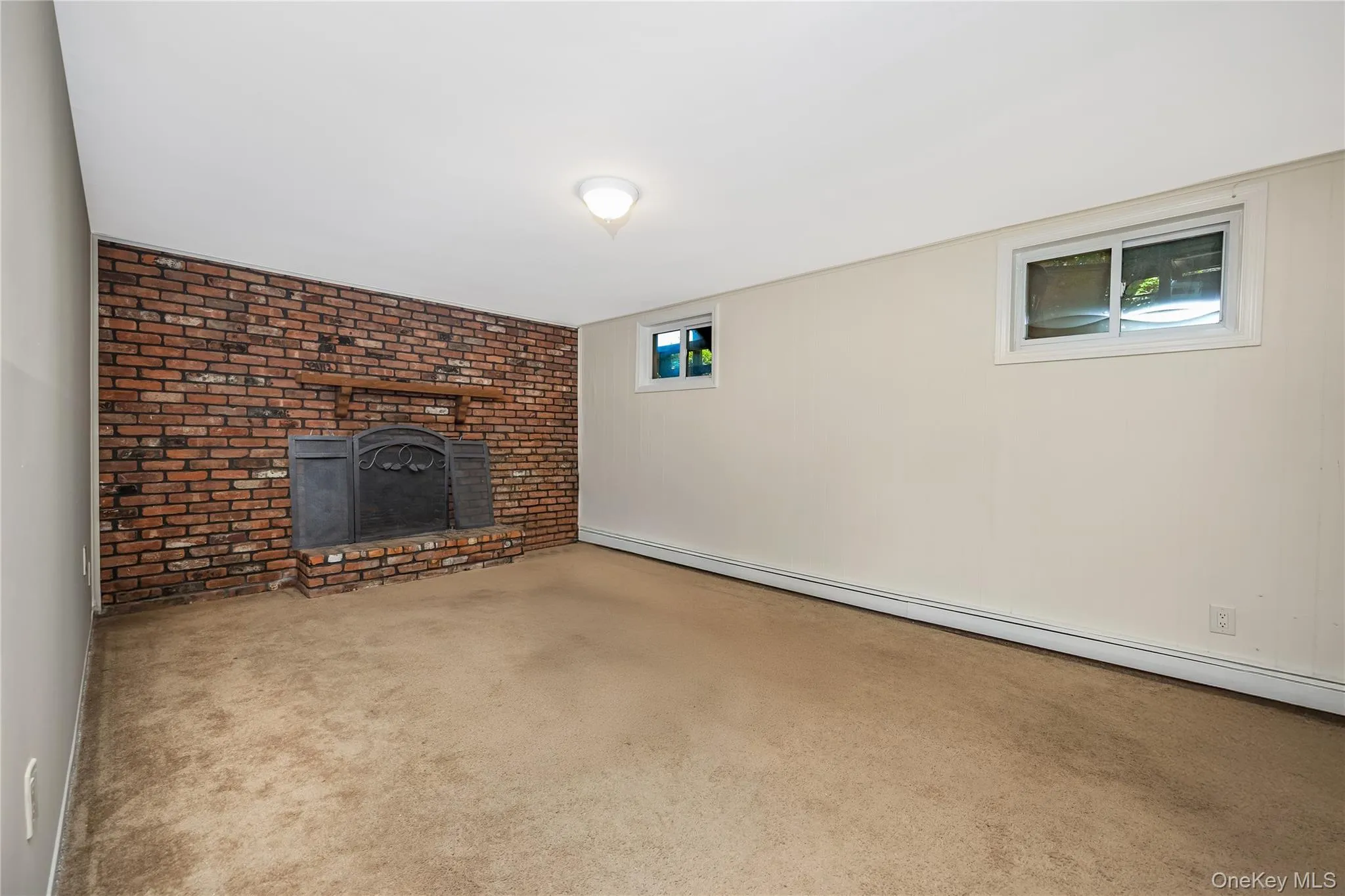 27 Morton Street, Brookhaven, NY, 5 Bedrooms Bedrooms, 11 Rooms Rooms,2 BathroomsBathrooms,Residential,For Rent,Morton,0,1030720 27 Morton Street, Brookhaven, NY, 5 Bedrooms Bedrooms, 11 Rooms Rooms,2 BathroomsBathrooms,Residential,For Rent,Morton,0,1030720