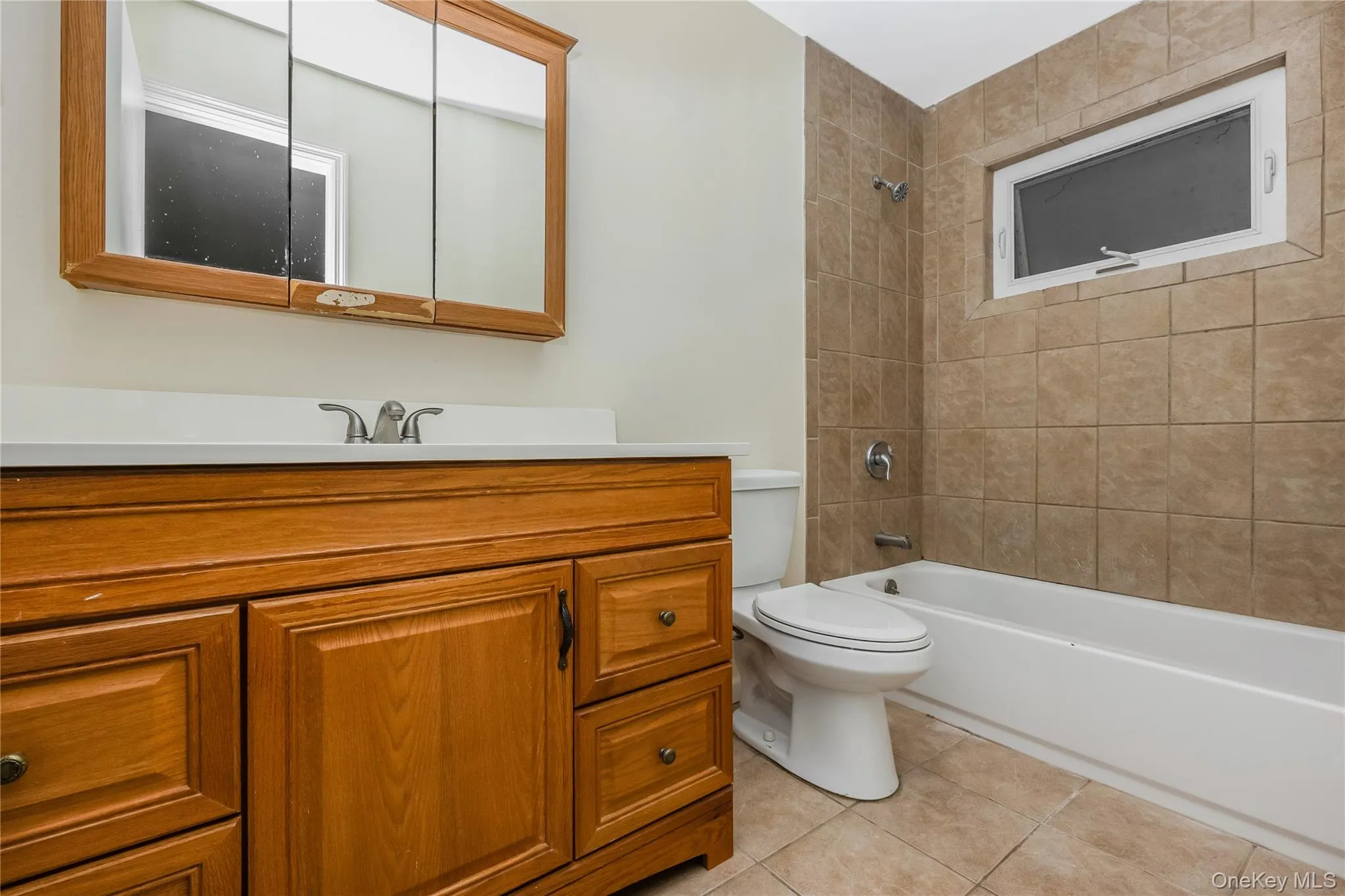 27 Morton Street, Brookhaven, NY, 5 Bedrooms Bedrooms, 11 Rooms Rooms,2 BathroomsBathrooms,Residential,For Rent,Morton,0,1030720 27 Morton Street, Brookhaven, NY, 5 Bedrooms Bedrooms, 11 Rooms Rooms,2 BathroomsBathrooms,Residential,For Rent,Morton,0,1030720