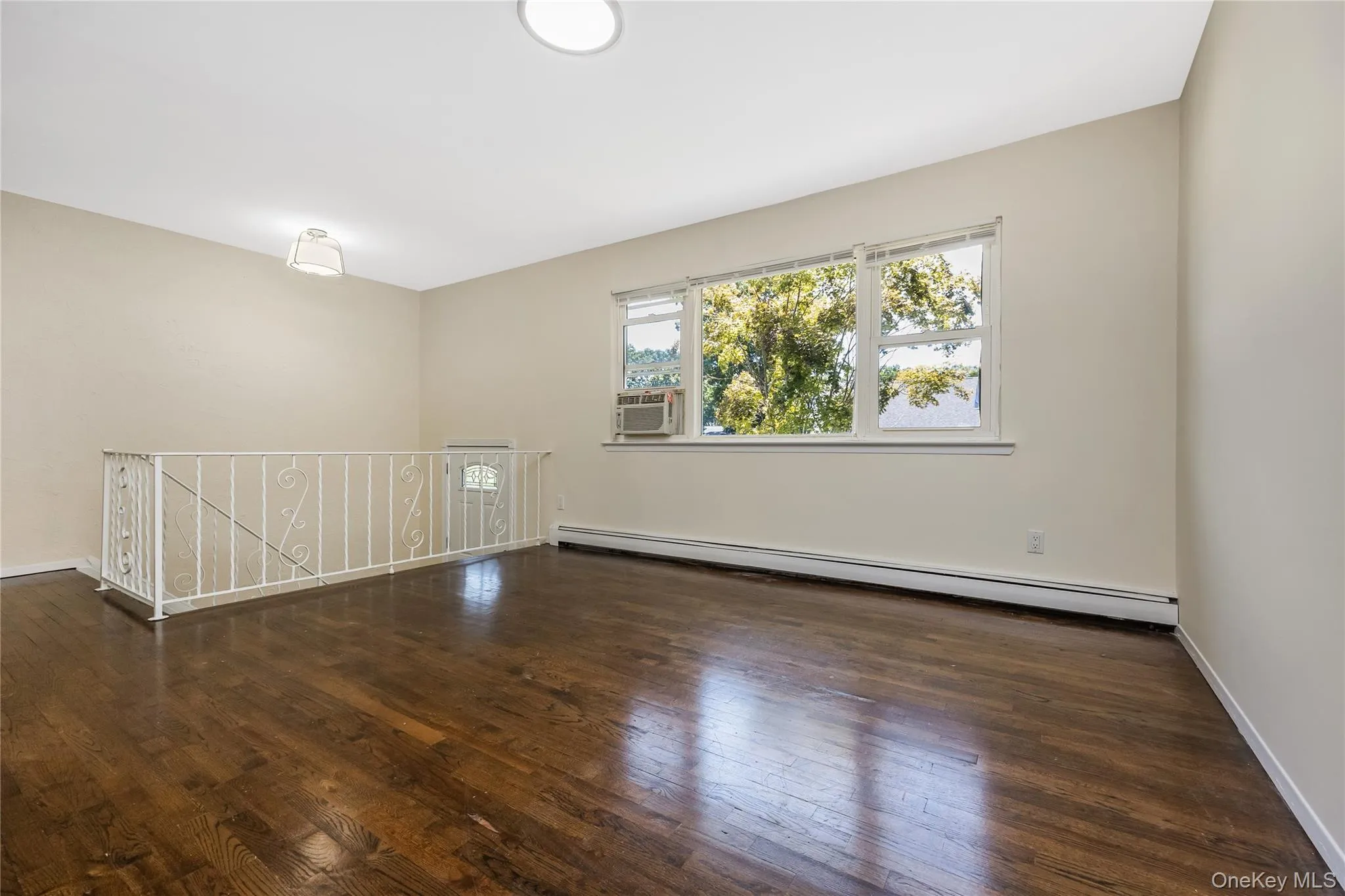 27 Morton Street, Brookhaven, NY, 5 Bedrooms Bedrooms, 11 Rooms Rooms,2 BathroomsBathrooms,Residential,For Rent,Morton,0,1030720 27 Morton Street, Brookhaven, NY, 5 Bedrooms Bedrooms, 11 Rooms Rooms,2 BathroomsBathrooms,Residential,For Rent,Morton,0,1030720