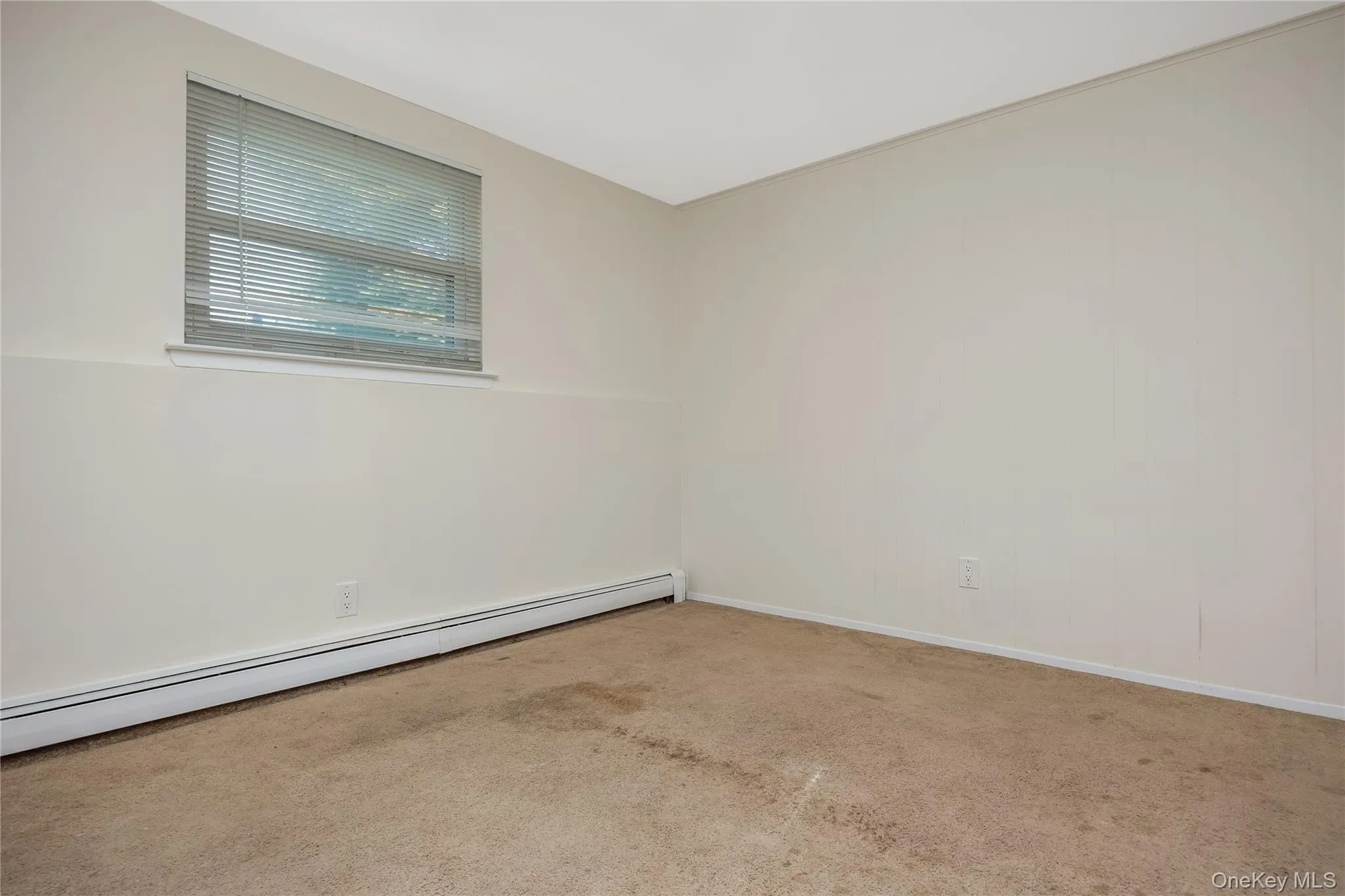 27 Morton Street, Brookhaven, NY, 5 Bedrooms Bedrooms, 11 Rooms Rooms,2 BathroomsBathrooms,Residential,For Rent,Morton,0,1030720 27 Morton Street, Brookhaven, NY, 5 Bedrooms Bedrooms, 11 Rooms Rooms,2 BathroomsBathrooms,Residential,For Rent,Morton,0,1030720