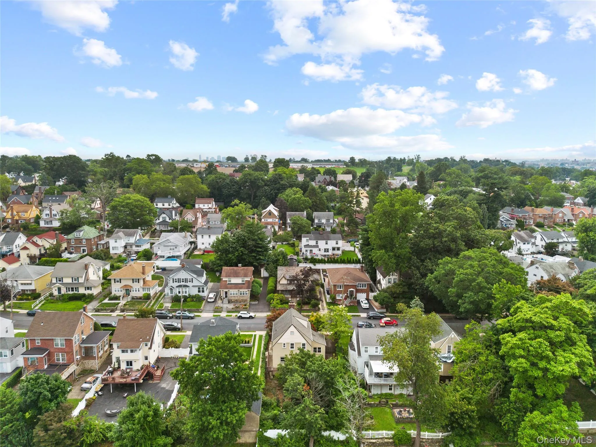 199 Lee Avenue, Yonkers, NY, 3 Bedrooms Bedrooms, 7 Rooms Rooms,1 BathroomBathrooms,Residential,For Rent,Lee,0,1030723 199 Lee Avenue, Yonkers, NY, 3 Bedrooms Bedrooms, 7 Rooms Rooms,1 BathroomBathrooms,Residential,For Rent,Lee,0,1030723