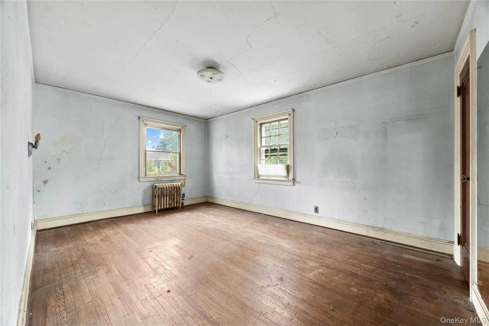 Bedroom. Bedroom.