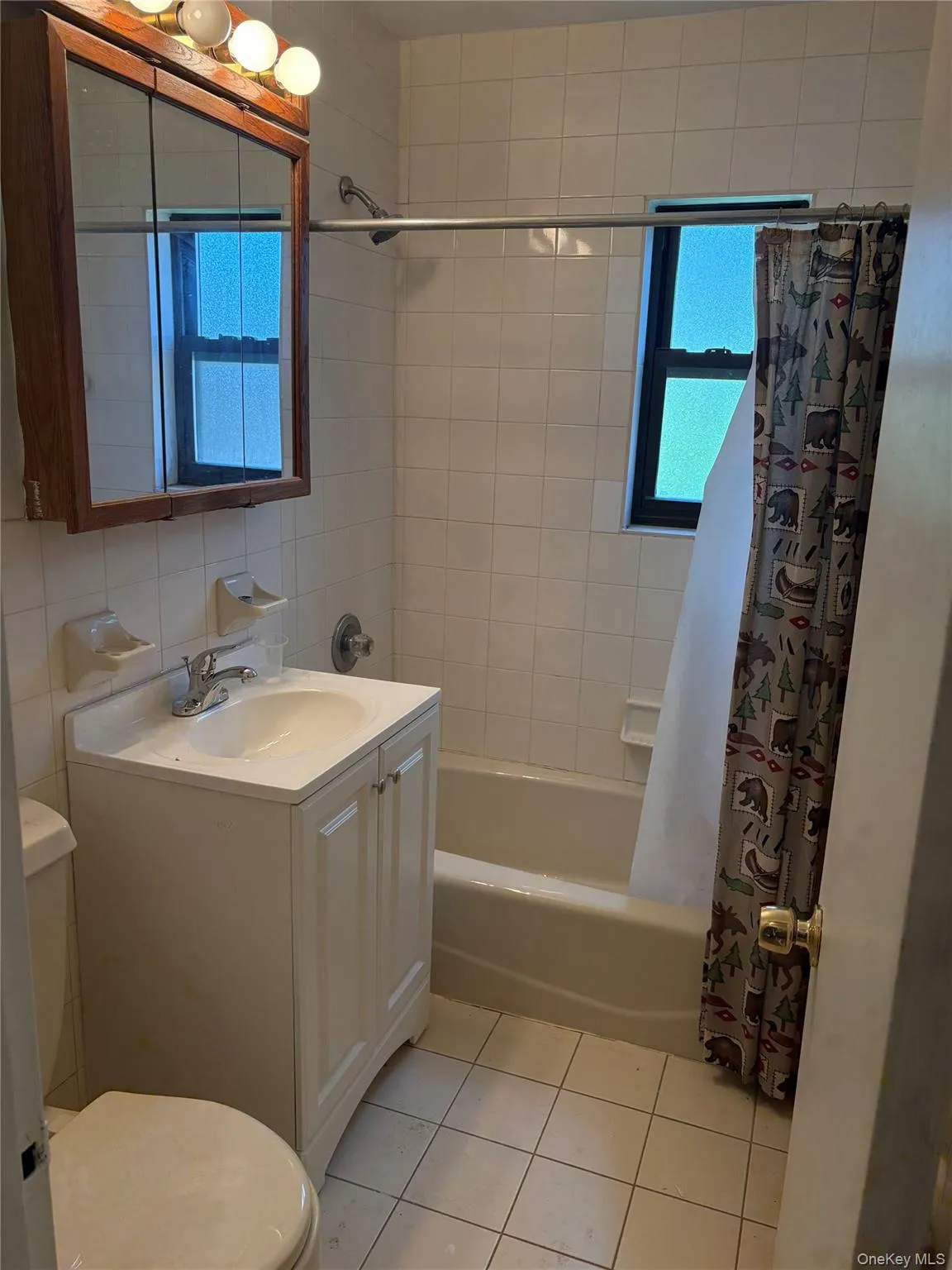 74-81 220th Street, New York, NY, 2 Bedrooms Bedrooms, 4 Rooms Rooms,1 BathroomBathrooms,Residential,For Rent,220th,0,1030726 74-81 220th Street, New York, NY, 2 Bedrooms Bedrooms, 4 Rooms Rooms,1 BathroomBathrooms,Residential,For Rent,220th,0,1030726