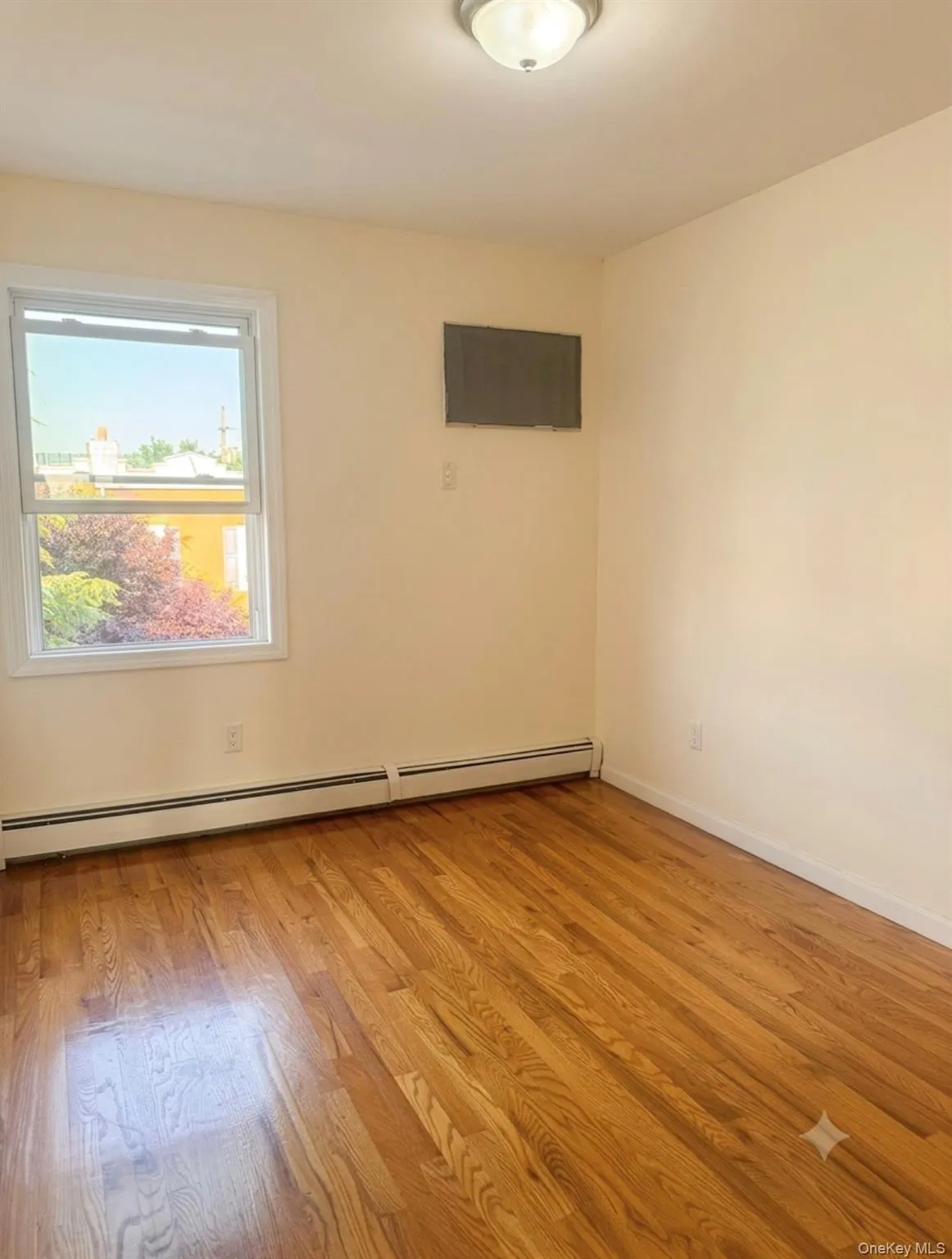 923 Euclid Avenue, New York, NY, 3 Bedrooms Bedrooms, 4 Rooms Rooms,1 BathroomBathrooms,Residential Lease,For Rent,Euclid,0,1030727 923 Euclid Avenue, New York, NY, 3 Bedrooms Bedrooms, 4 Rooms Rooms,1 BathroomBathrooms,Residential Lease,For Rent,Euclid,0,1030727