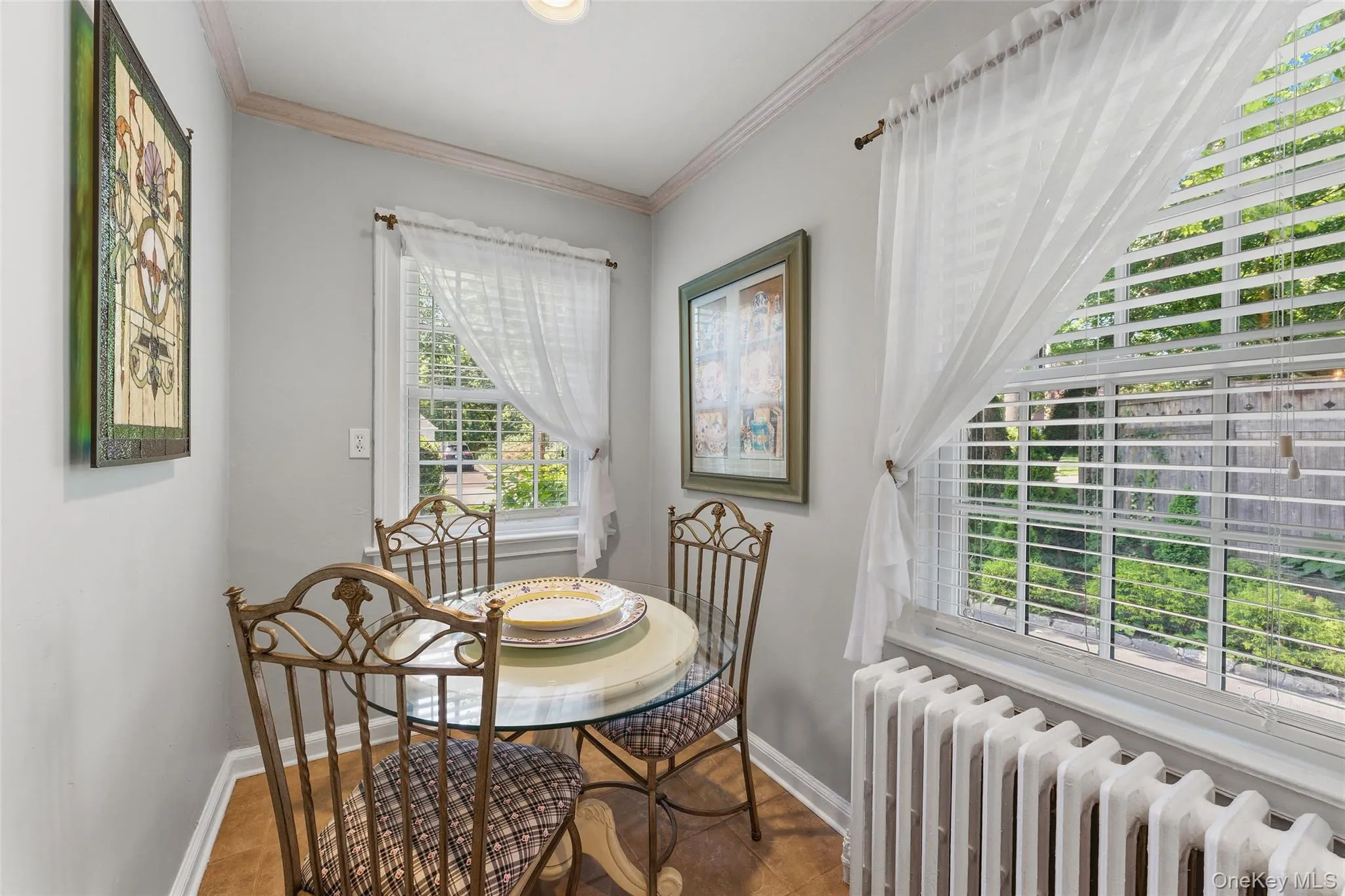 Cozy Breakfast Nook. Cozy Breakfast Nook.