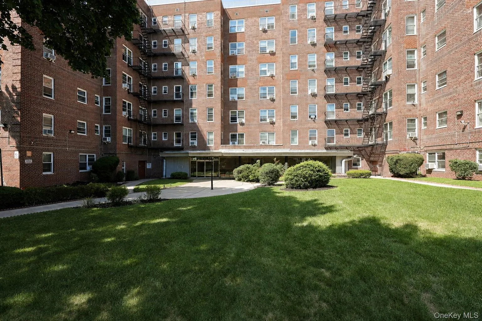 84-50 169th Street, New York, NY, 4 Rooms Rooms,1 BathroomBathrooms,Residential Lease,For Rent,169th,0,1030735 84-50 169th Street, New York, NY, 4 Rooms Rooms,1 BathroomBathrooms,Residential Lease,For Rent,169th,0,1030735