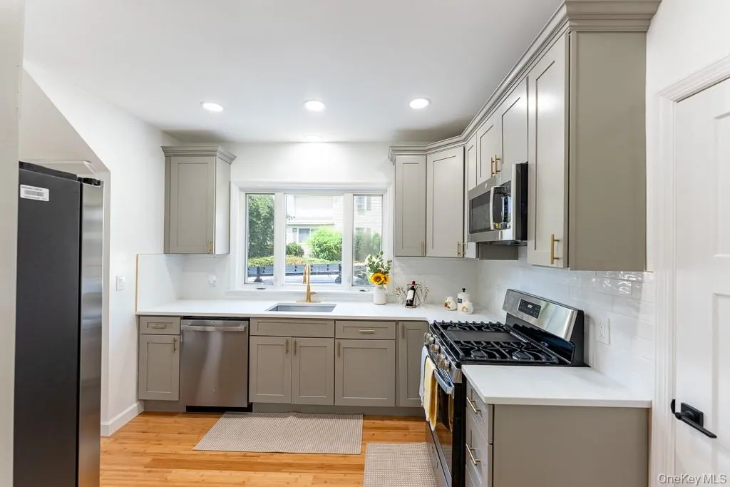 1217 Jackson Street, Peekskill, NY, 3 Bedrooms Bedrooms, 6 Rooms Rooms,1 BathroomBathrooms,Residential,For Rent,Jackson,0,1030739 1217 Jackson Street, Peekskill, NY, 3 Bedrooms Bedrooms, 6 Rooms Rooms,1 BathroomBathrooms,Residential,For Rent,Jackson,0,1030739
