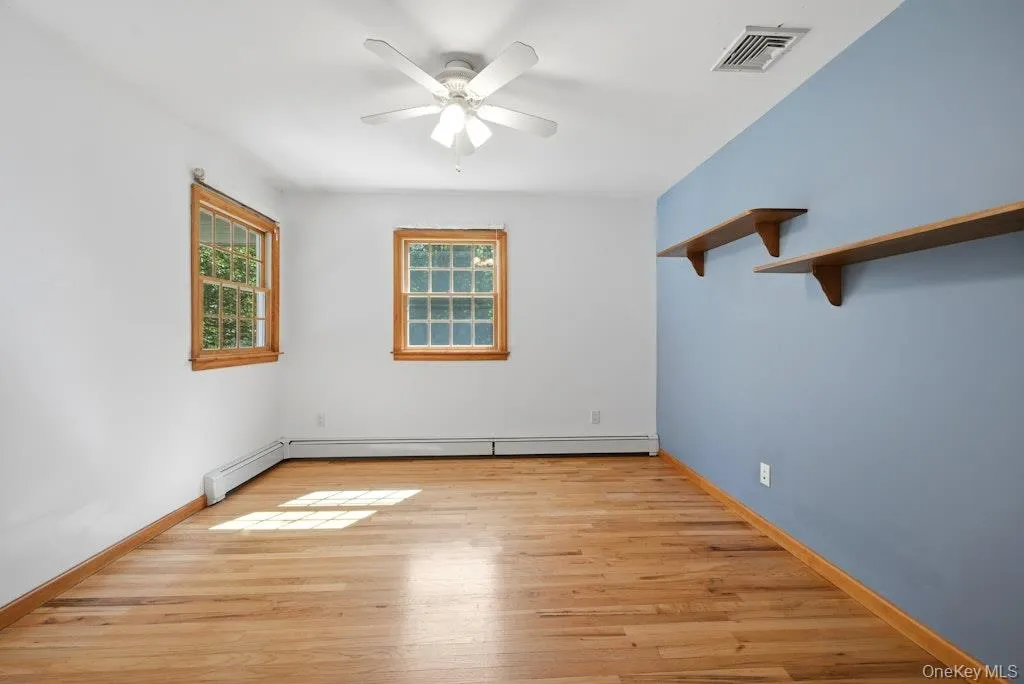 20 Williamsburg Drive, Smithtown, NY, 6 Bedrooms Bedrooms, 12 Rooms Rooms,2 BathroomsBathrooms,Residential Lease,For Rent,Williamsburg,0,1030743 20 Williamsburg Drive, Smithtown, NY, 6 Bedrooms Bedrooms, 12 Rooms Rooms,2 BathroomsBathrooms,Residential Lease,For Rent,Williamsburg,0,1030743