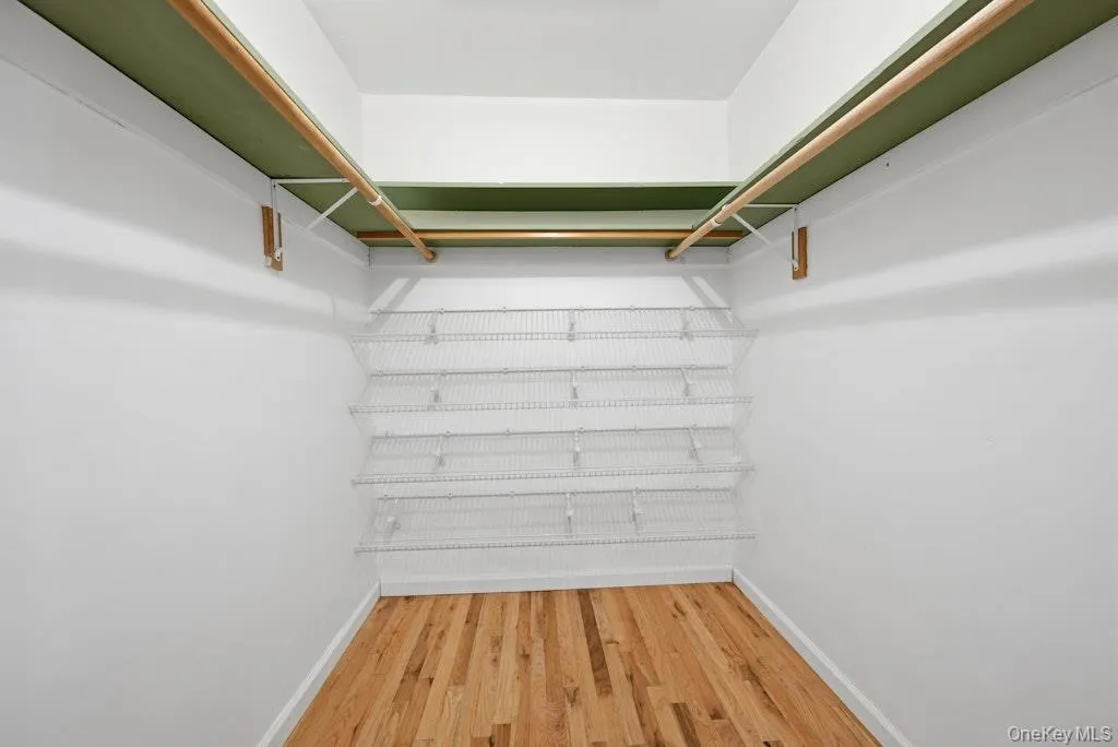 20 Williamsburg Drive, Smithtown, NY, 6 Bedrooms Bedrooms, 12 Rooms Rooms,2 BathroomsBathrooms,Residential Lease,For Rent,Williamsburg,0,1030743 20 Williamsburg Drive, Smithtown, NY, 6 Bedrooms Bedrooms, 12 Rooms Rooms,2 BathroomsBathrooms,Residential Lease,For Rent,Williamsburg,0,1030743