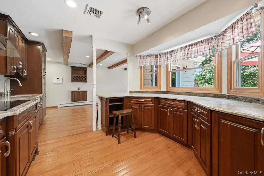 20 Williamsburg Drive, Smithtown, NY, 6 Bedrooms Bedrooms, 12 Rooms Rooms,2 BathroomsBathrooms,Residential Lease,For Rent,Williamsburg,0,1030743 20 Williamsburg Drive, Smithtown, NY, 6 Bedrooms Bedrooms, 12 Rooms Rooms,2 BathroomsBathrooms,Residential Lease,For Rent,Williamsburg,0,1030743