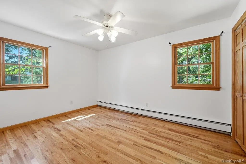 20 Williamsburg Drive, Smithtown, NY, 6 Bedrooms Bedrooms, 12 Rooms Rooms,2 BathroomsBathrooms,Residential Lease,For Rent,Williamsburg,0,1030743 20 Williamsburg Drive, Smithtown, NY, 6 Bedrooms Bedrooms, 12 Rooms Rooms,2 BathroomsBathrooms,Residential Lease,For Rent,Williamsburg,0,1030743