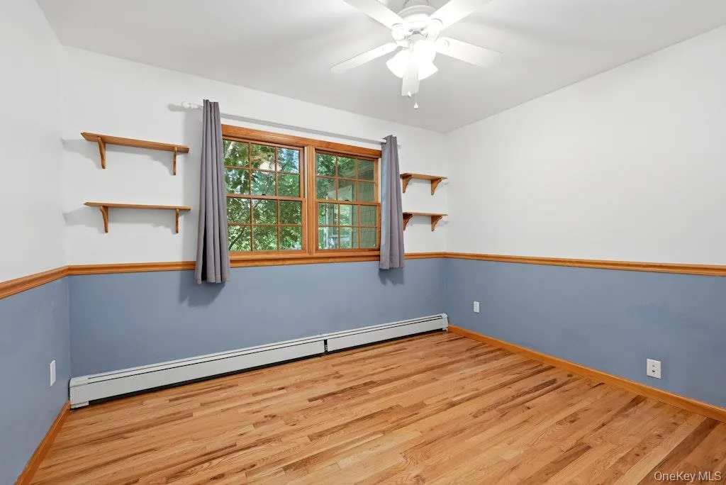 20 Williamsburg Drive, Smithtown, NY, 6 Bedrooms Bedrooms, 12 Rooms Rooms,2 BathroomsBathrooms,Residential Lease,For Rent,Williamsburg,0,1030743 20 Williamsburg Drive, Smithtown, NY, 6 Bedrooms Bedrooms, 12 Rooms Rooms,2 BathroomsBathrooms,Residential Lease,For Rent,Williamsburg,0,1030743