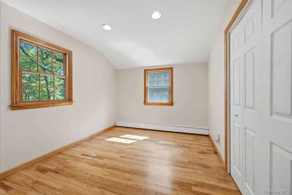 20 Williamsburg Drive, Smithtown, NY, 6 Bedrooms Bedrooms, 12 Rooms Rooms,2 BathroomsBathrooms,Residential Lease,For Rent,Williamsburg,0,1030743 20 Williamsburg Drive, Smithtown, NY, 6 Bedrooms Bedrooms, 12 Rooms Rooms,2 BathroomsBathrooms,Residential Lease,For Rent,Williamsburg,0,1030743