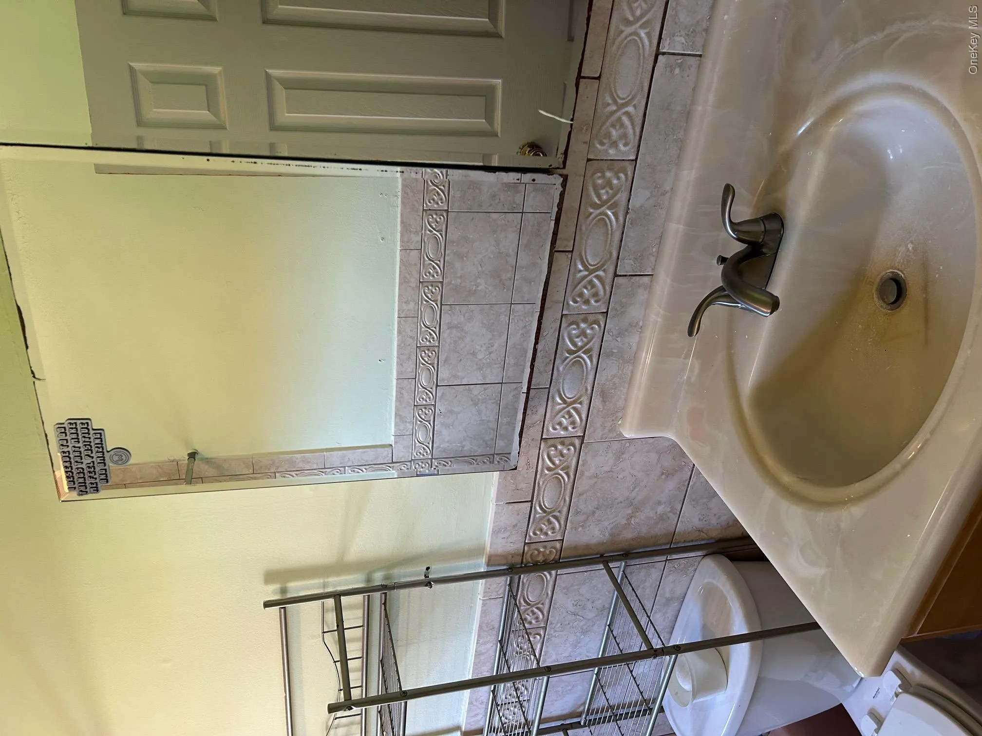 175 Sneden Place, Ramapo, NY, 1 Bedroom Bedrooms, 5 Rooms Rooms,1 BathroomBathrooms,Residential,For Rent,Sneden,0,1030744 175 Sneden Place, Ramapo, NY, 1 Bedroom Bedrooms, 5 Rooms Rooms,1 BathroomBathrooms,Residential,For Rent,Sneden,0,1030744