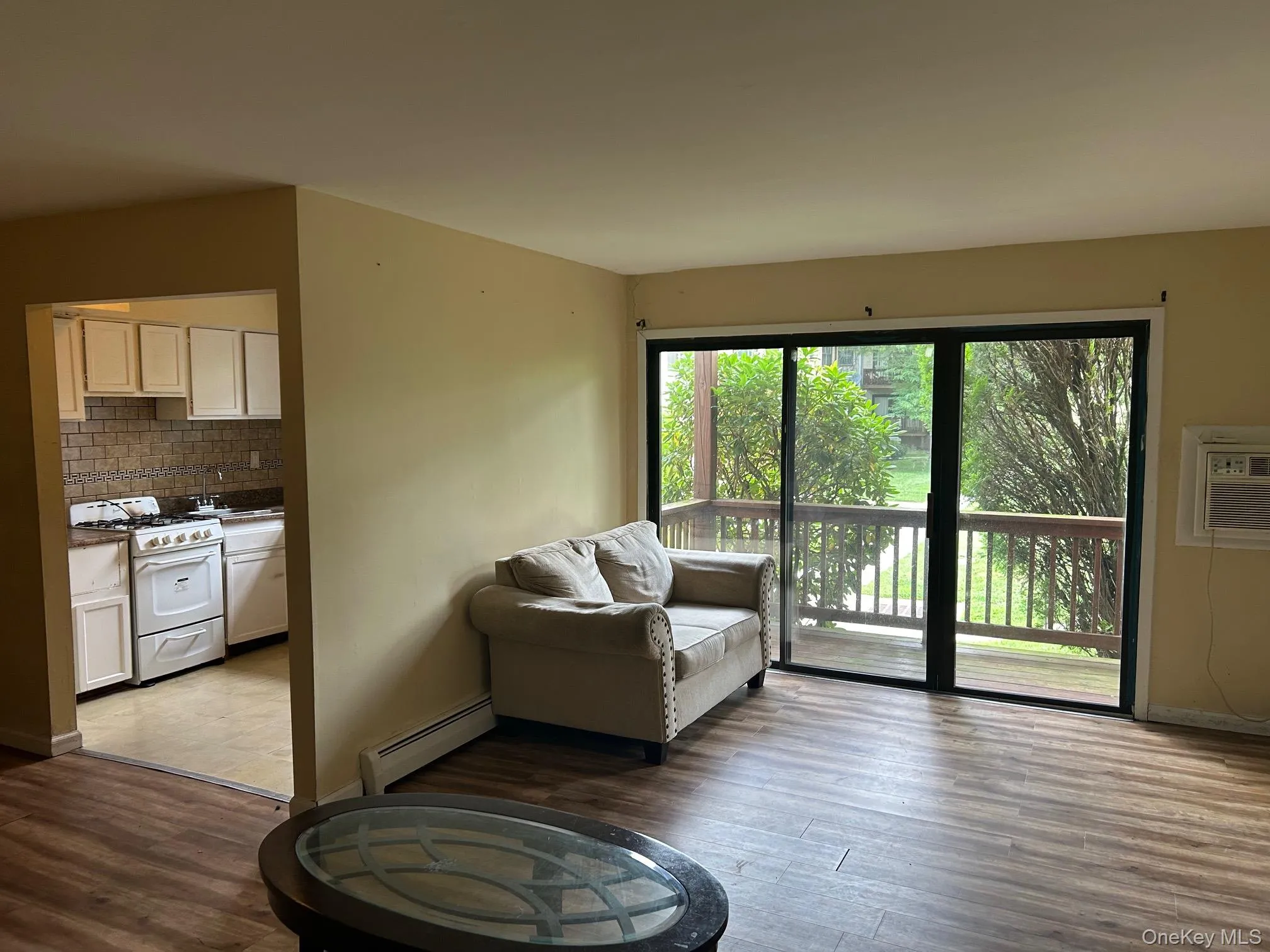 175 Sneden Place, Ramapo, NY, 1 Bedroom Bedrooms, 5 Rooms Rooms,1 BathroomBathrooms,Residential,For Rent,Sneden,0,1030744 175 Sneden Place, Ramapo, NY, 1 Bedroom Bedrooms, 5 Rooms Rooms,1 BathroomBathrooms,Residential,For Rent,Sneden,0,1030744