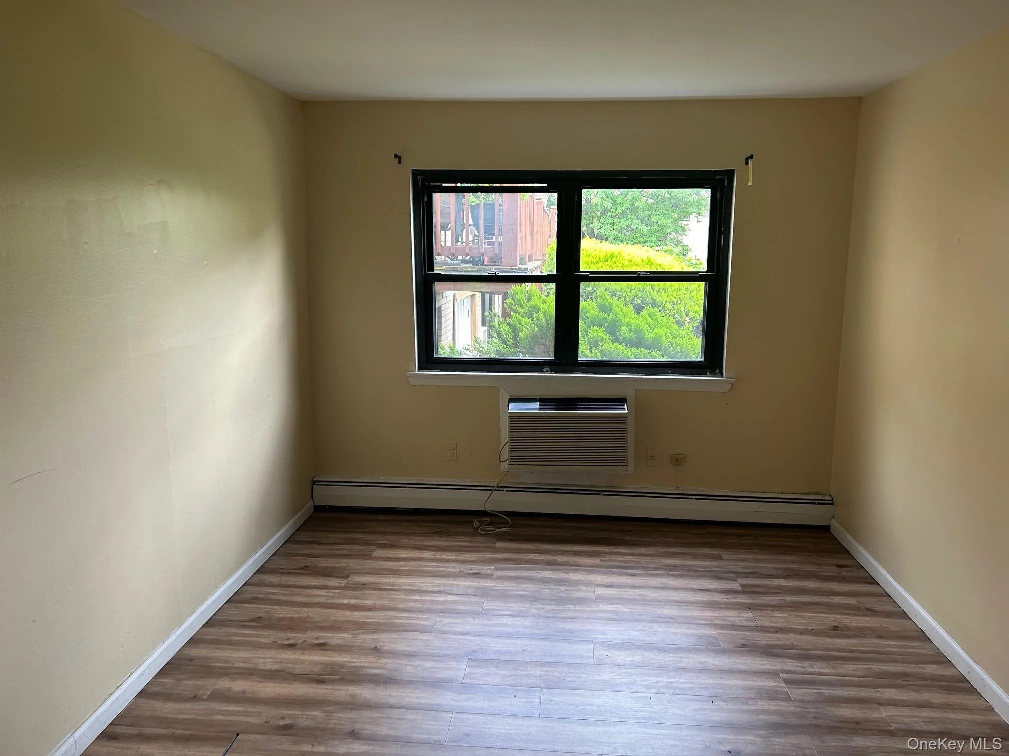175 Sneden Place, Ramapo, NY, 1 Bedroom Bedrooms, 5 Rooms Rooms,1 BathroomBathrooms,Residential,For Rent,Sneden,0,1030744 175 Sneden Place, Ramapo, NY, 1 Bedroom Bedrooms, 5 Rooms Rooms,1 BathroomBathrooms,Residential,For Rent,Sneden,0,1030744