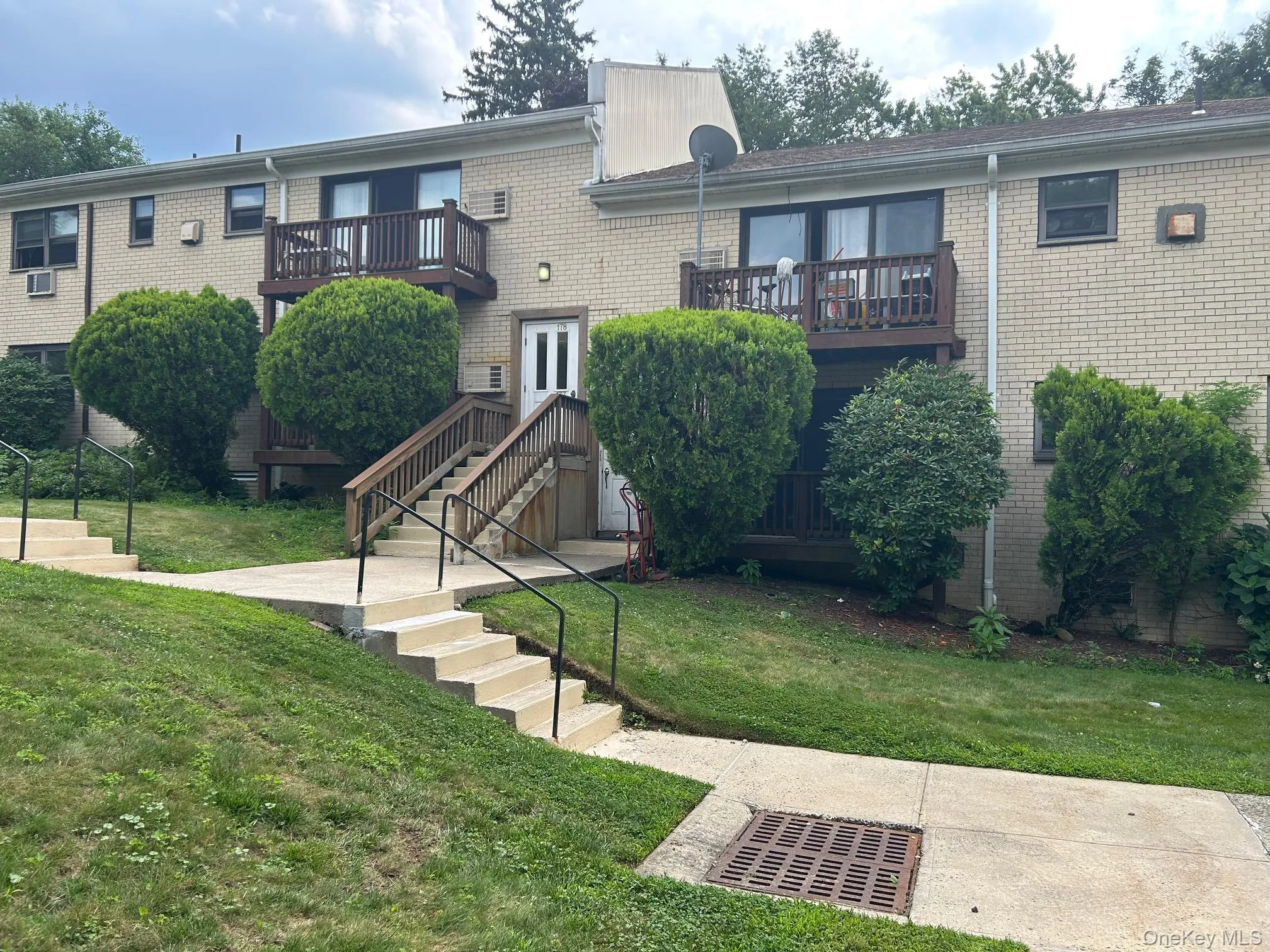 175 Sneden Place, Ramapo, NY, 1 Bedroom Bedrooms, 5 Rooms Rooms,1 BathroomBathrooms,Residential,For Rent,Sneden,0,1030744 175 Sneden Place, Ramapo, NY, 1 Bedroom Bedrooms, 5 Rooms Rooms,1 BathroomBathrooms,Residential,For Rent,Sneden,0,1030744