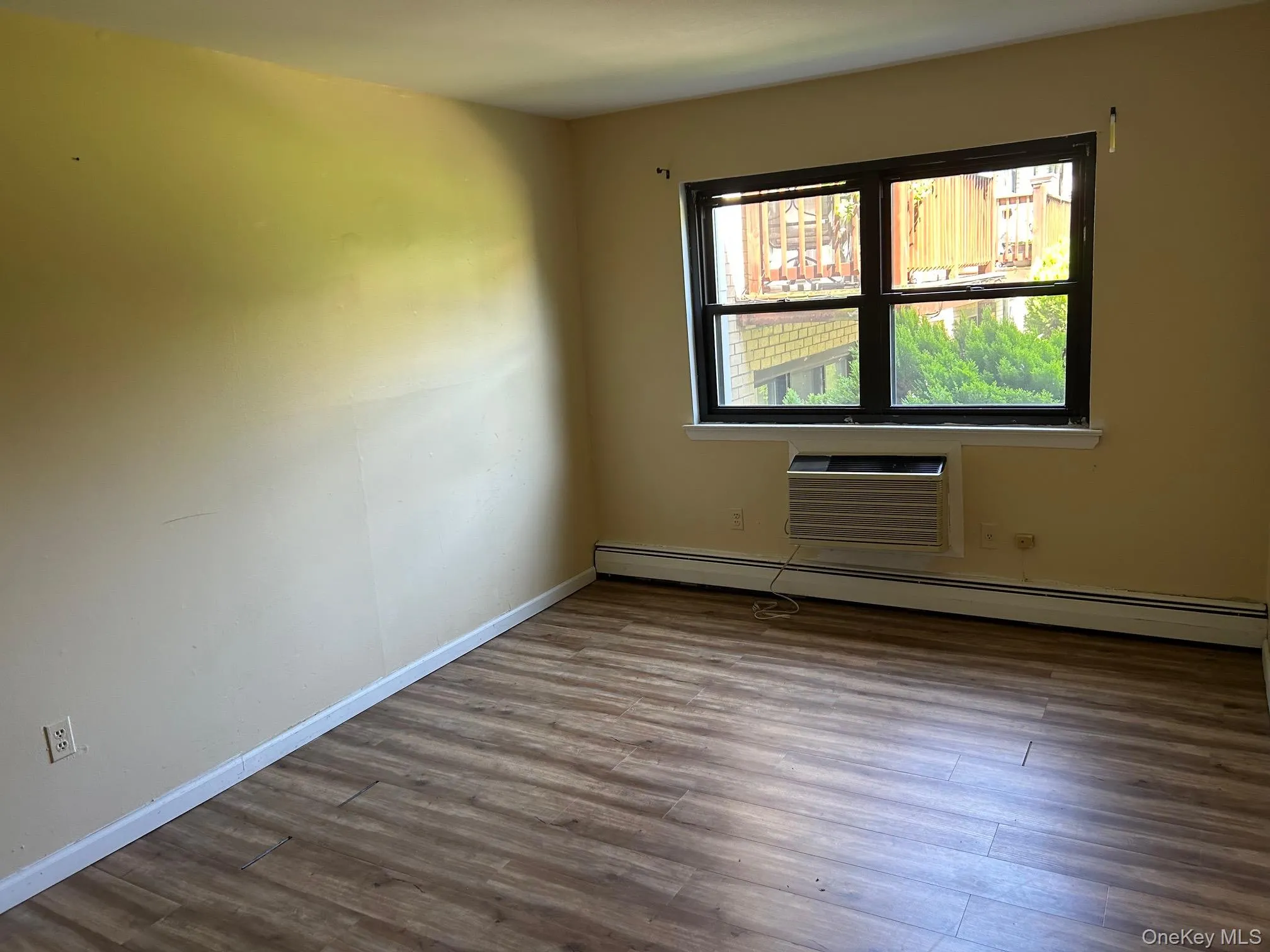 175 Sneden Place, Ramapo, NY, 1 Bedroom Bedrooms, 5 Rooms Rooms,1 BathroomBathrooms,Residential,For Rent,Sneden,0,1030744 175 Sneden Place, Ramapo, NY, 1 Bedroom Bedrooms, 5 Rooms Rooms,1 BathroomBathrooms,Residential,For Rent,Sneden,0,1030744