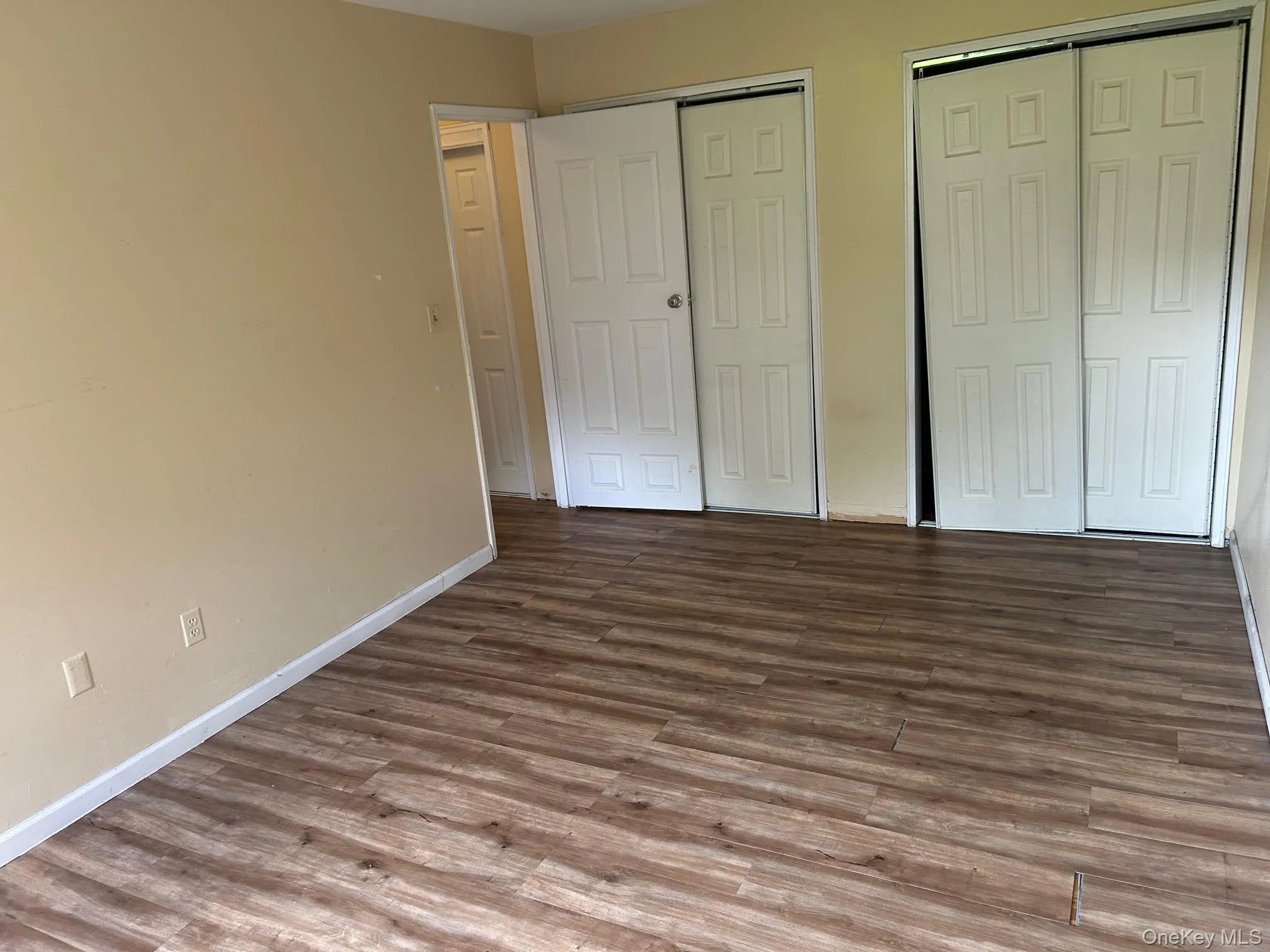 175 Sneden Place, Ramapo, NY, 1 Bedroom Bedrooms, 5 Rooms Rooms,1 BathroomBathrooms,Residential,For Rent,Sneden,0,1030744 175 Sneden Place, Ramapo, NY, 1 Bedroom Bedrooms, 5 Rooms Rooms,1 BathroomBathrooms,Residential,For Rent,Sneden,0,1030744