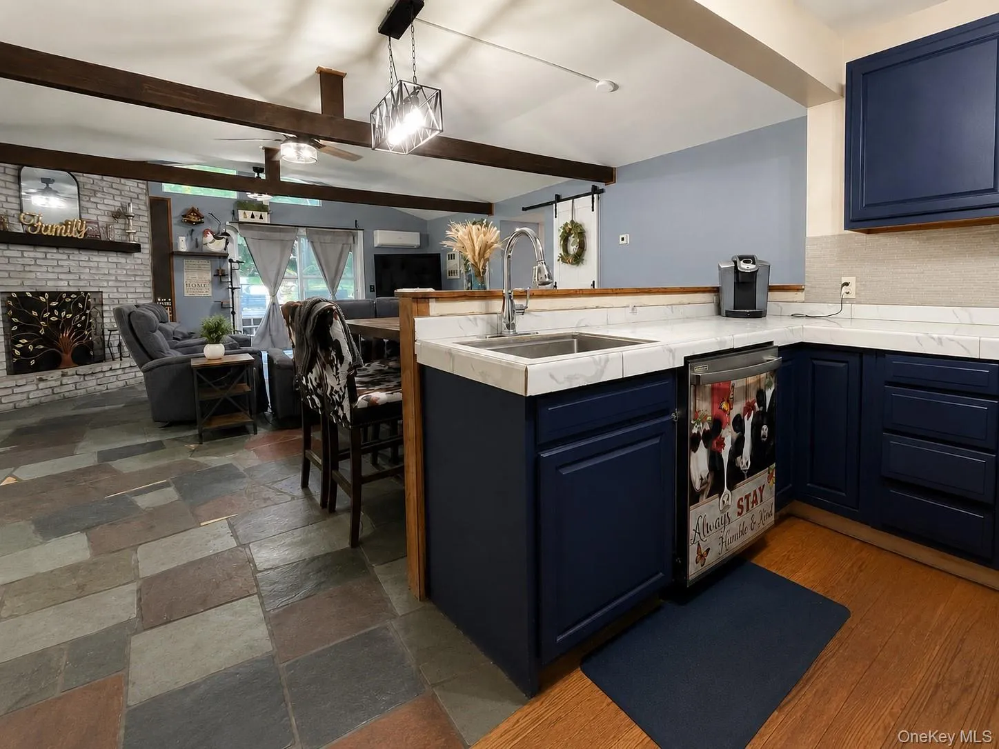 16 Upper Hillman Road, Warwick (town), NY, 3 Bedrooms Bedrooms, 6 Rooms Rooms,2 BathroomsBathrooms,Residential,For Rent,Upper Hillman,0,1030746 16 Upper Hillman Road, Warwick (town), NY, 3 Bedrooms Bedrooms, 6 Rooms Rooms,2 BathroomsBathrooms,Residential,For Rent,Upper Hillman,0,1030746
