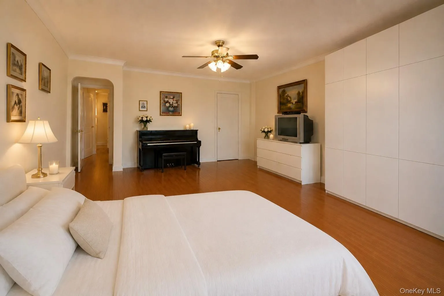 10010 67th Road, New York, NY, 2 Bedrooms Bedrooms, 4 Rooms Rooms,1 BathroomBathrooms,Residential,For Rent,67th,0,1030751 10010 67th Road, New York, NY, 2 Bedrooms Bedrooms, 4 Rooms Rooms,1 BathroomBathrooms,Residential,For Rent,67th,0,1030751