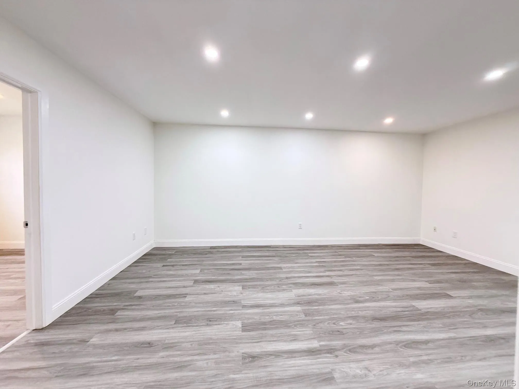 6911 79th Street, New York, NY, 2 Bedrooms Bedrooms, 5 Rooms Rooms,1 BathroomBathrooms,Residential Lease,For Rent,79th,0,1030758 6911 79th Street, New York, NY, 2 Bedrooms Bedrooms, 5 Rooms Rooms,1 BathroomBathrooms,Residential Lease,For Rent,79th,0,1030758