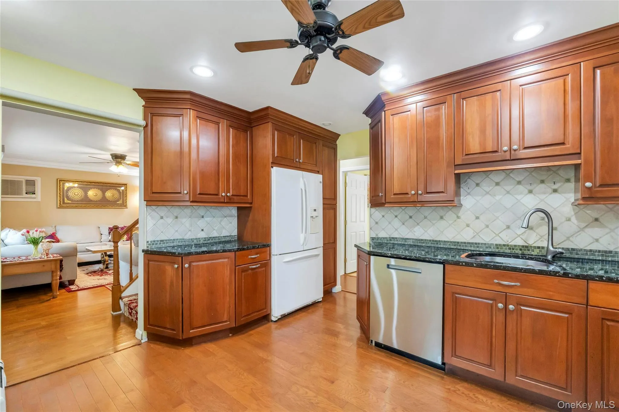 2362 6th Street, Hempstead, NY, 4 Bedrooms Bedrooms, 10 Rooms Rooms,2 BathroomsBathrooms,Residential,For Rent,6th,0,1030759 2362 6th Street, Hempstead, NY, 4 Bedrooms Bedrooms, 10 Rooms Rooms,2 BathroomsBathrooms,Residential,For Rent,6th,0,1030759