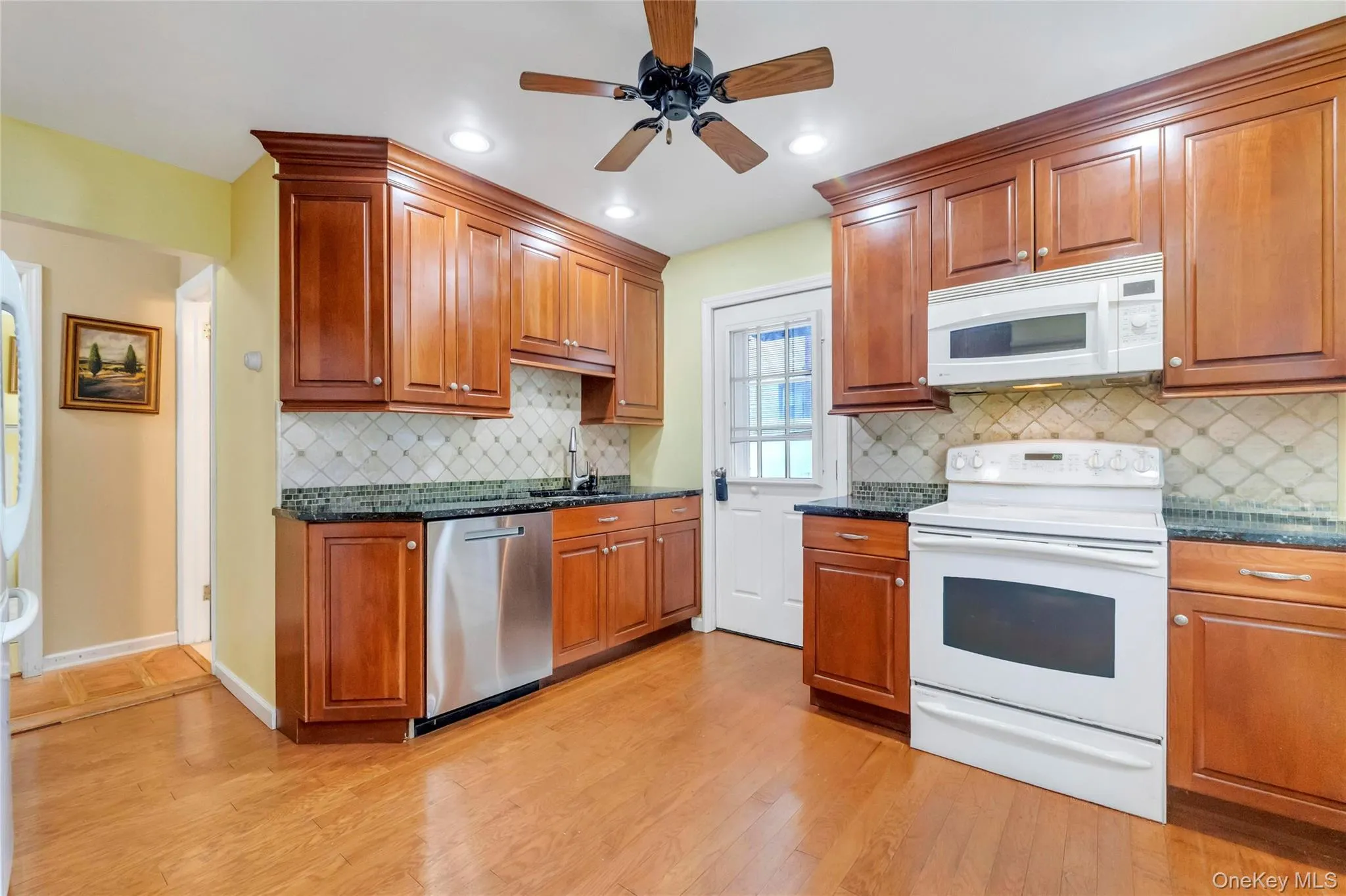 2362 6th Street, Hempstead, NY, 4 Bedrooms Bedrooms, 10 Rooms Rooms,2 BathroomsBathrooms,Residential,For Rent,6th,0,1030759 2362 6th Street, Hempstead, NY, 4 Bedrooms Bedrooms, 10 Rooms Rooms,2 BathroomsBathrooms,Residential,For Rent,6th,0,1030759