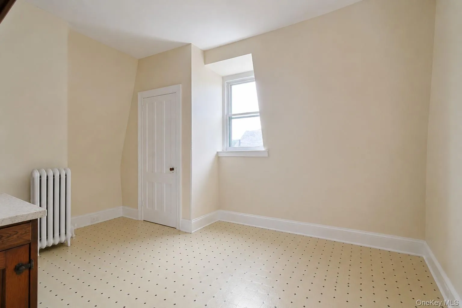 129 Academy Street, Poughkeepsie, NY, 6 Bedrooms Bedrooms, 9 Rooms Rooms,2 BathroomsBathrooms,Residential,For Rent,Academy,0,1030768 129 Academy Street, Poughkeepsie, NY, 6 Bedrooms Bedrooms, 9 Rooms Rooms,2 BathroomsBathrooms,Residential,For Rent,Academy,0,1030768