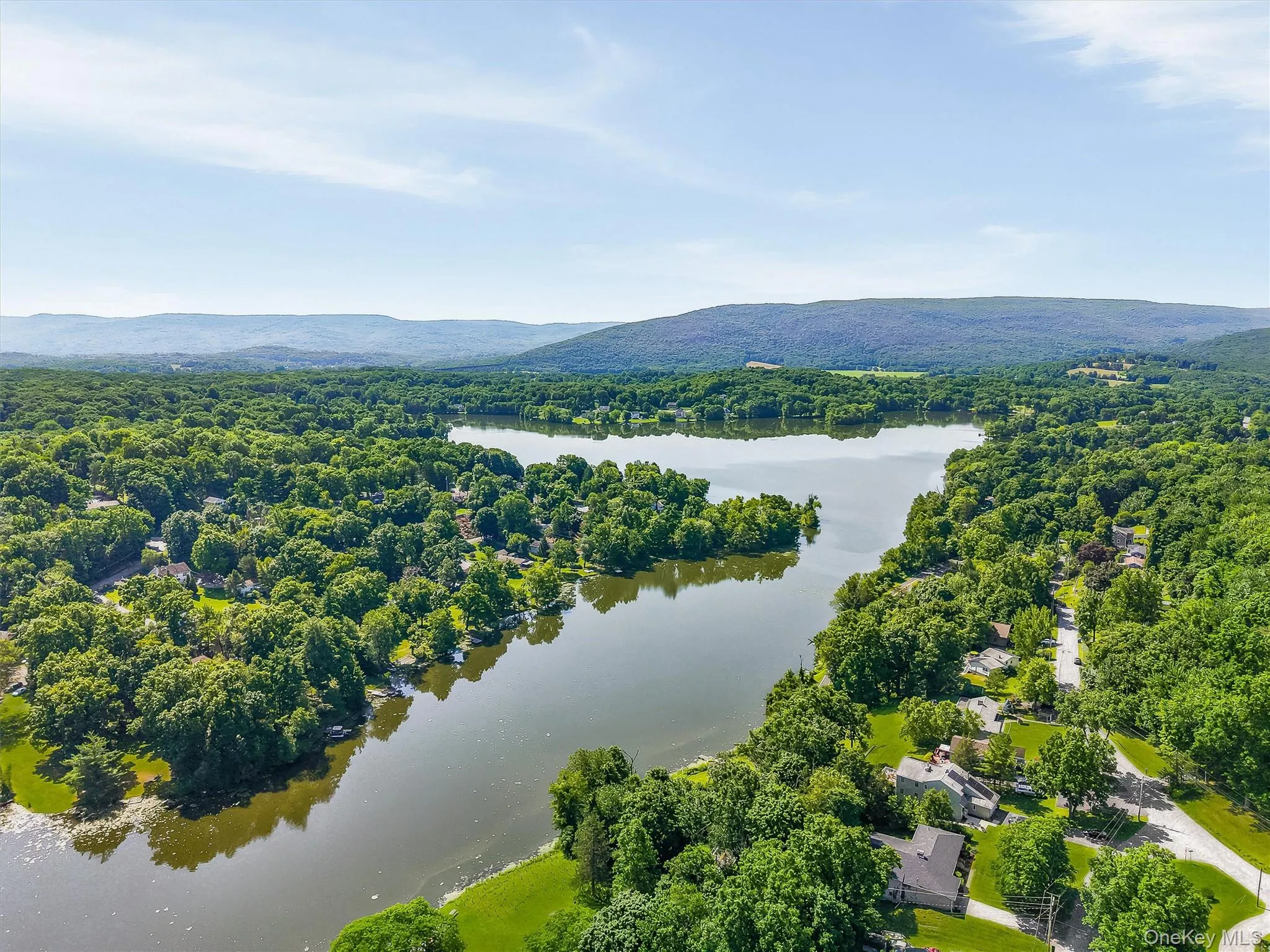 136 Lake Road, New Windsor, NY, 2 Bedrooms Bedrooms, 5 Rooms Rooms,1 BathroomBathrooms,Residential,For Rent,Lake,0,1030769 136 Lake Road, New Windsor, NY, 2 Bedrooms Bedrooms, 5 Rooms Rooms,1 BathroomBathrooms,Residential,For Rent,Lake,0,1030769