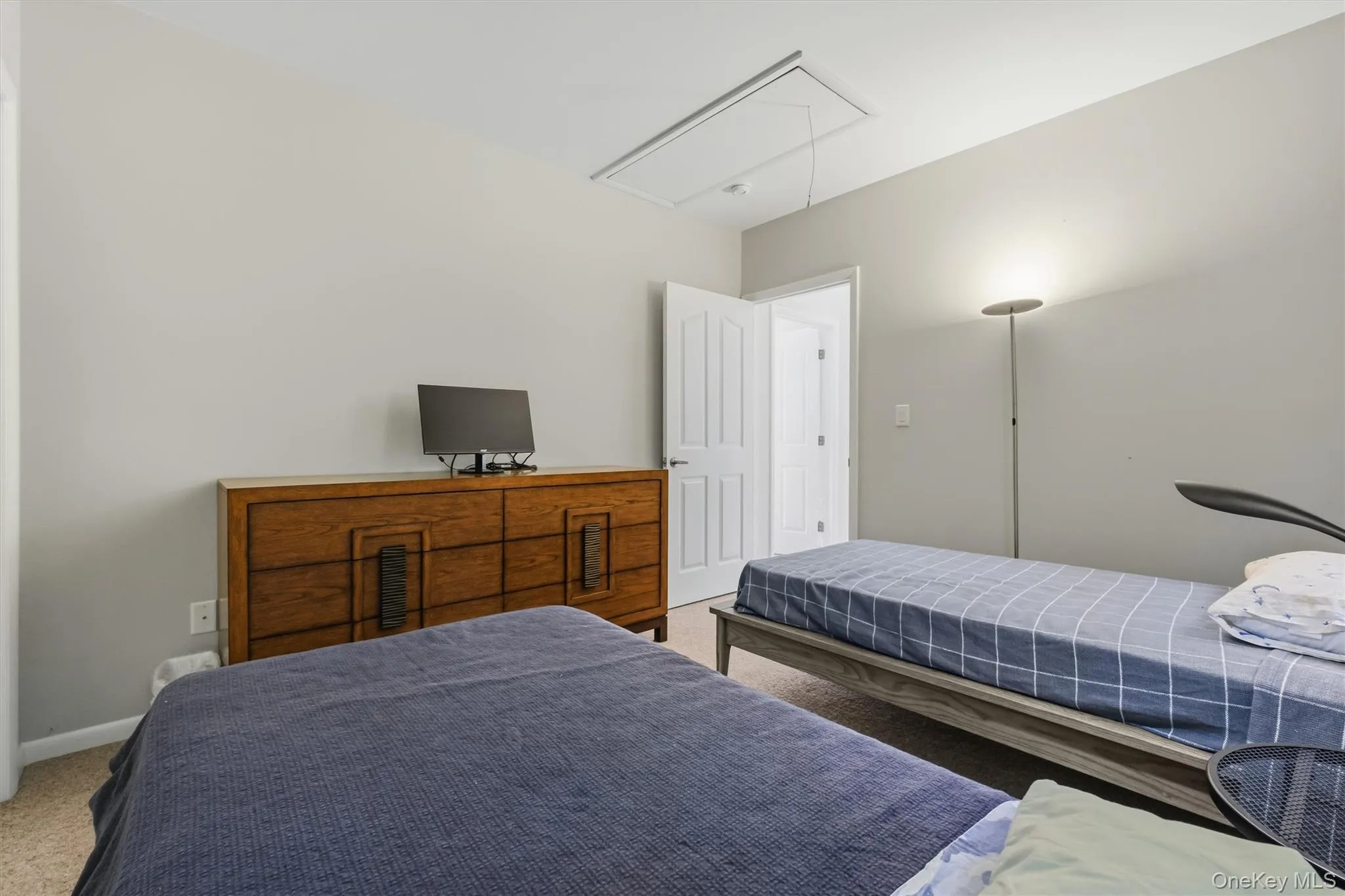 136 Lake Road, New Windsor, NY, 2 Bedrooms Bedrooms, 5 Rooms Rooms,1 BathroomBathrooms,Residential,For Rent,Lake,0,1030769 136 Lake Road, New Windsor, NY, 2 Bedrooms Bedrooms, 5 Rooms Rooms,1 BathroomBathrooms,Residential,For Rent,Lake,0,1030769