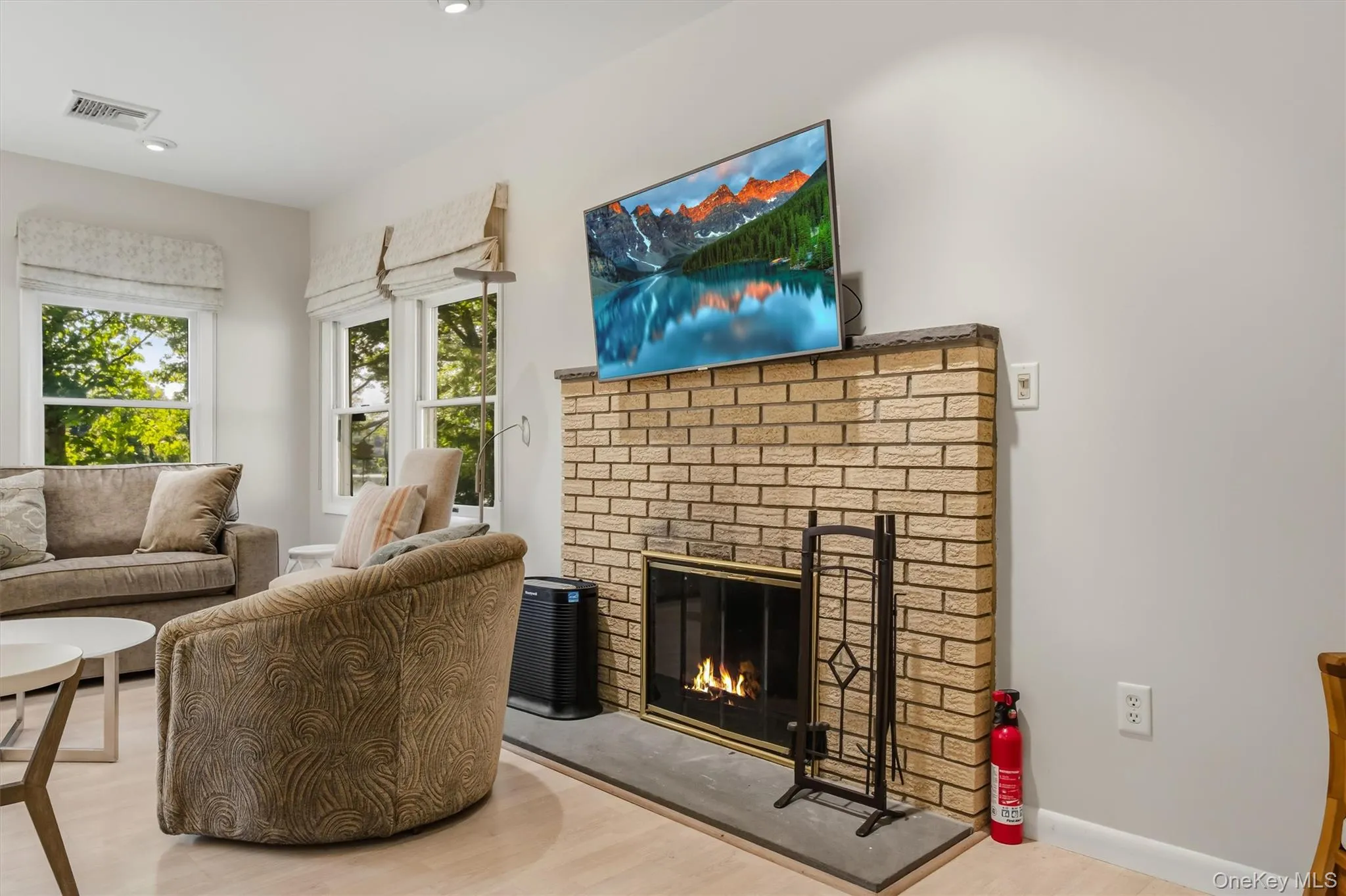 136 Lake Road, New Windsor, NY, 2 Bedrooms Bedrooms, 5 Rooms Rooms,1 BathroomBathrooms,Residential,For Rent,Lake,0,1030769 136 Lake Road, New Windsor, NY, 2 Bedrooms Bedrooms, 5 Rooms Rooms,1 BathroomBathrooms,Residential,For Rent,Lake,0,1030769